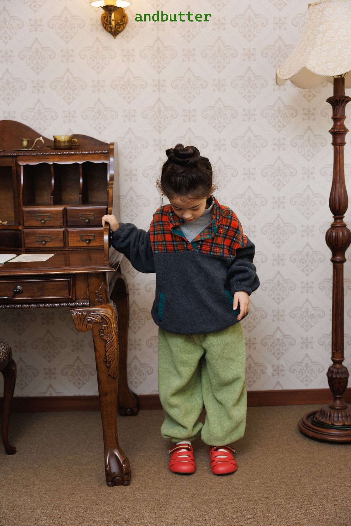 《予約》Pocket Jogger Pants / ANDBUTTER