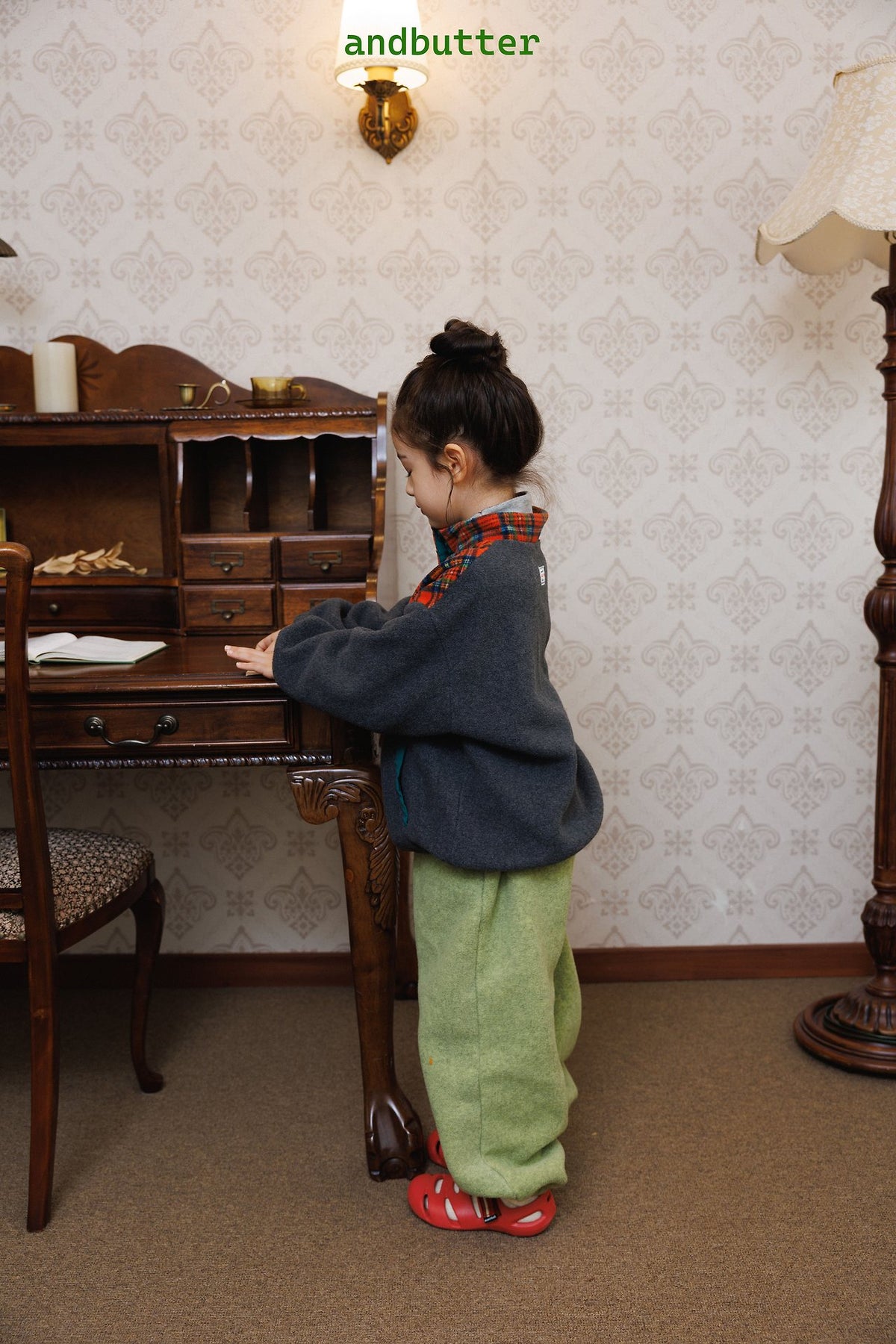 《予約》Pocket Jogger Pants / ANDBUTTER