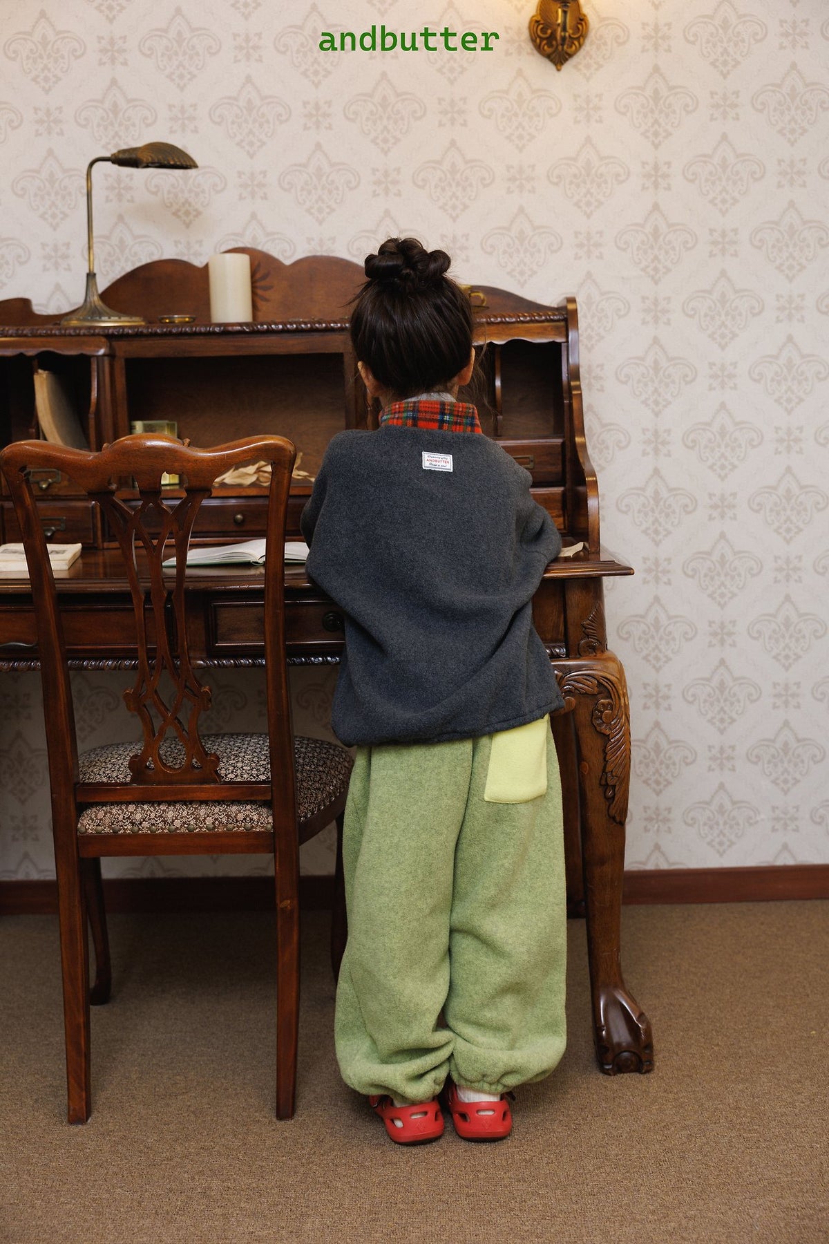《予約》Pocket Jogger Pants / ANDBUTTER