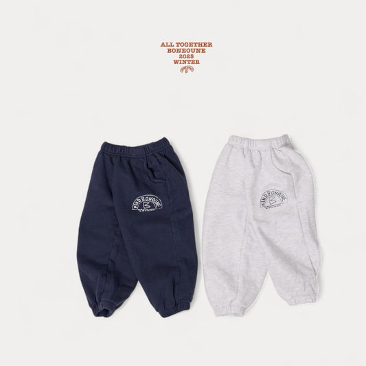《予約》Kind Jogger Pants / Boneoune