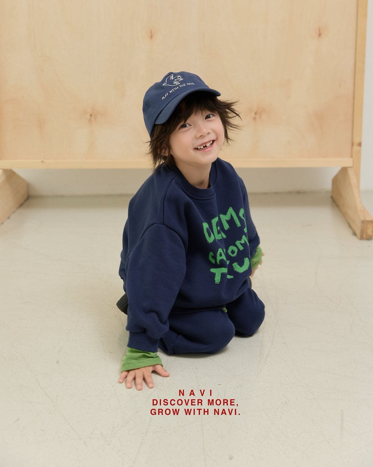 《予約》Dream Sweatshirt / navi.