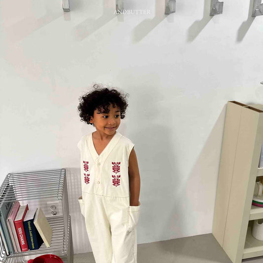 《予約》Embroidery Jump Suit / andbutter