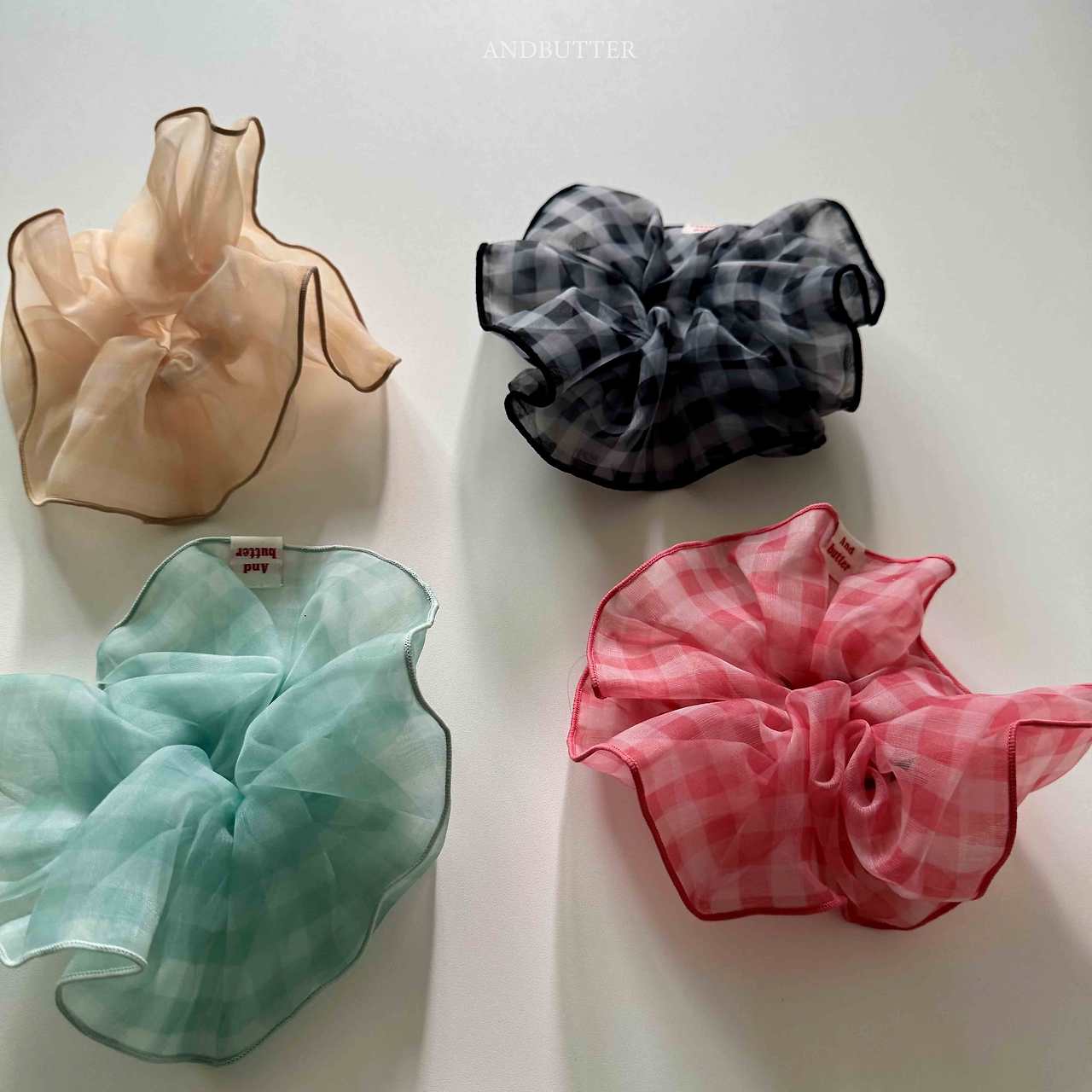 《予約》Check Scrunchie / andbutter