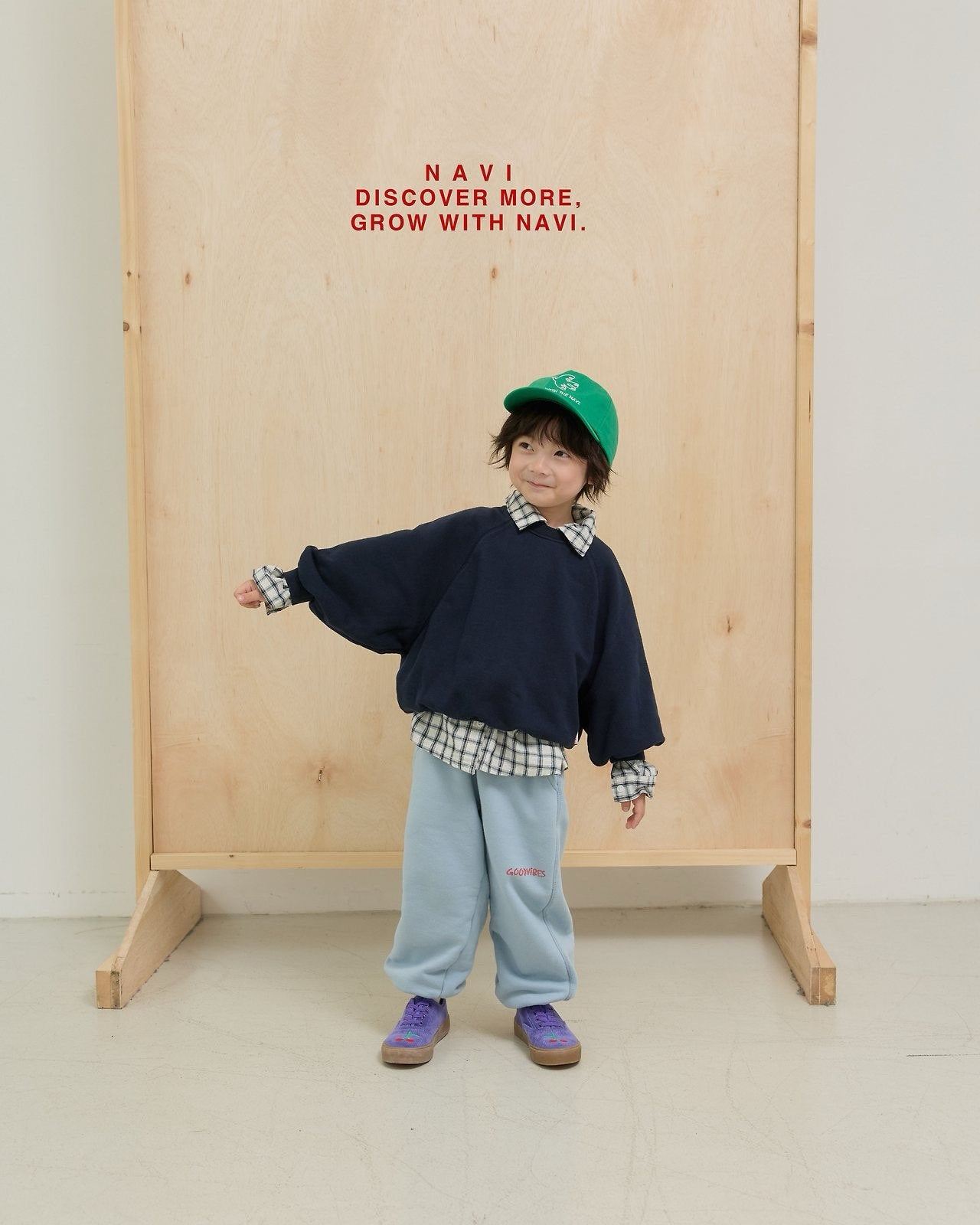 《予約》Accent Crewneck / navi.