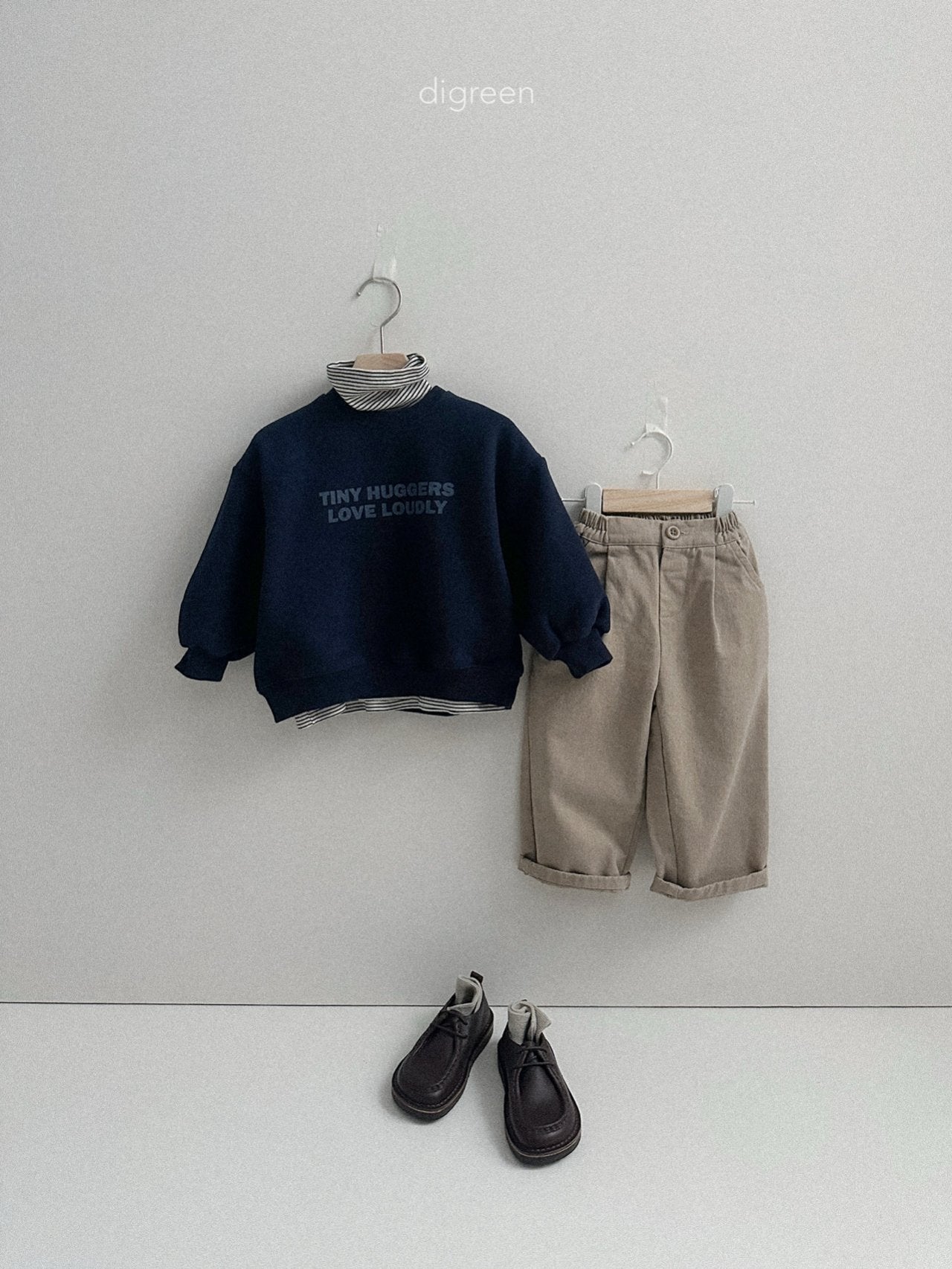 《予約》Minimal Pin Tuck pants / digreen