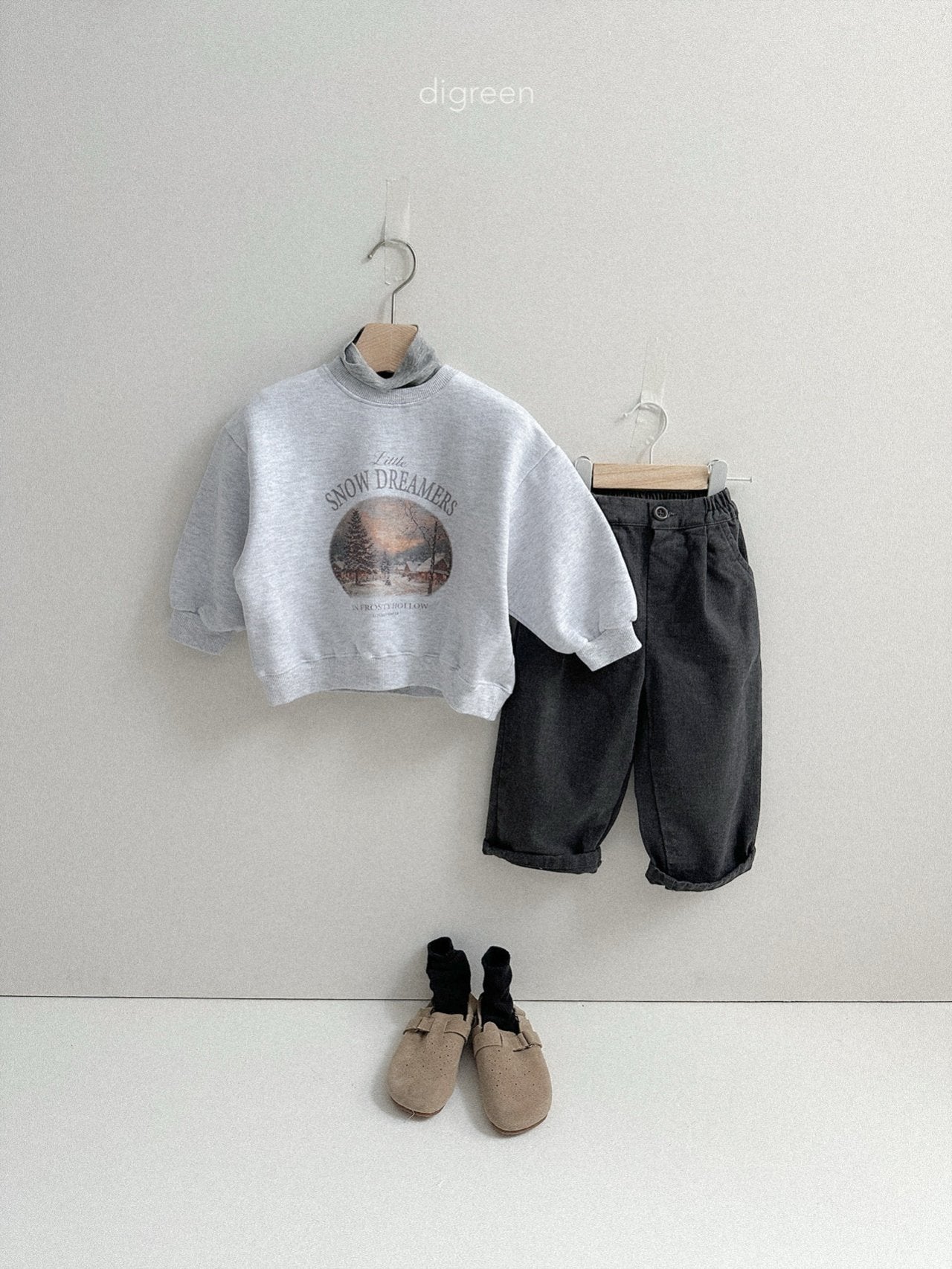 《予約》Minimal Pin Tuck pants / digreen