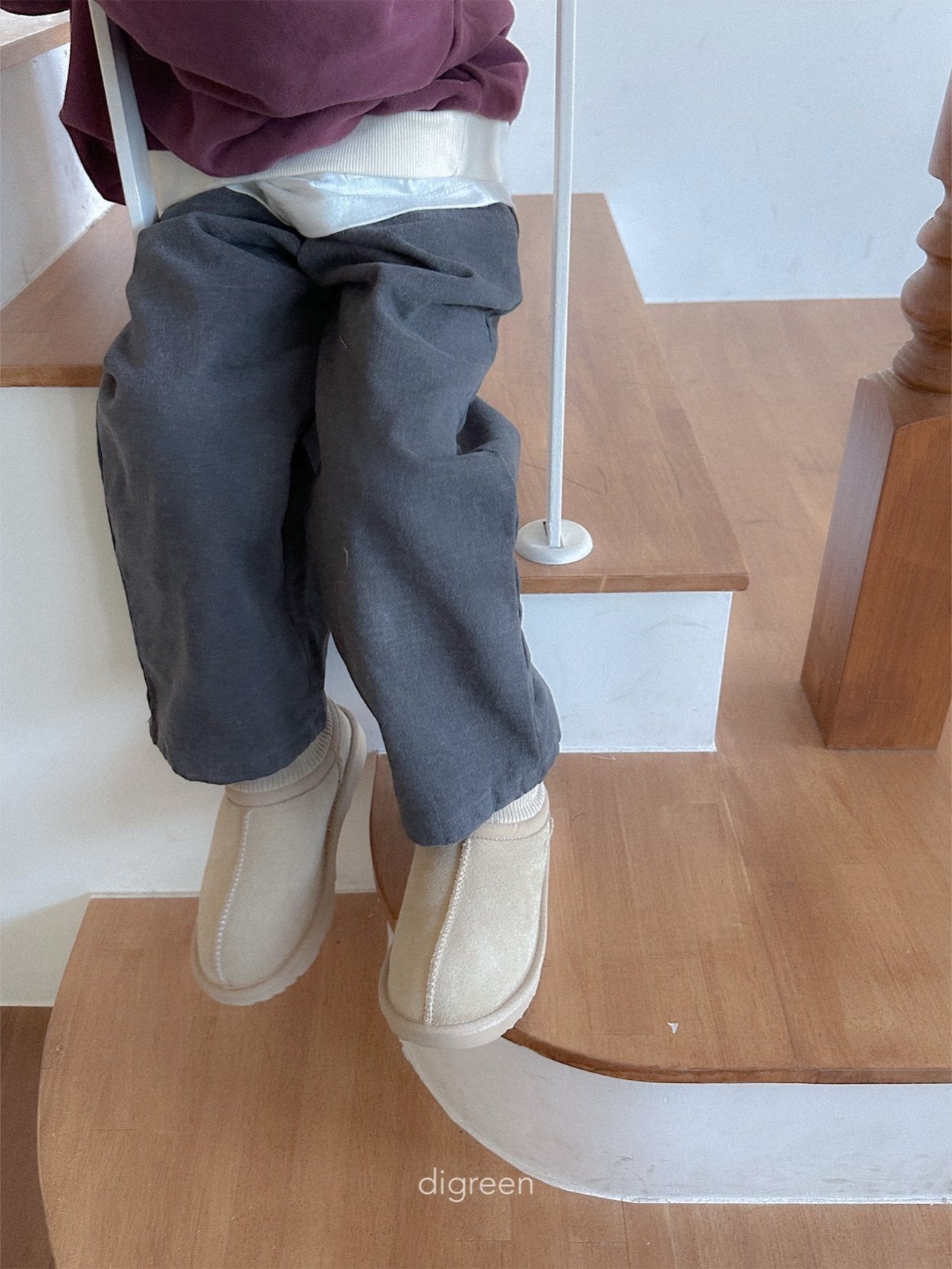 《予約》Minimal Pin Tuck pants / digreen