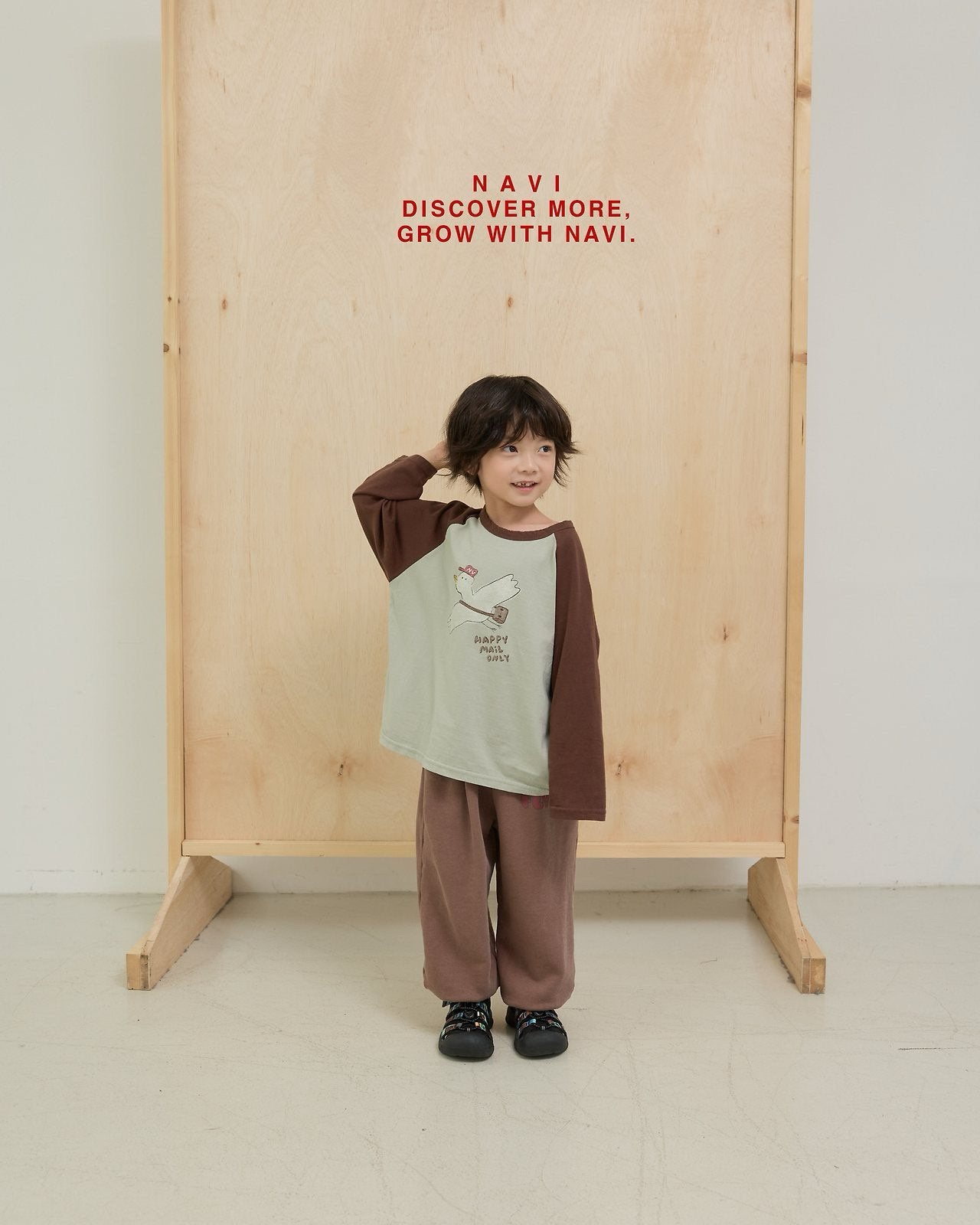 《予約》Post Raglan Tee / navi.
