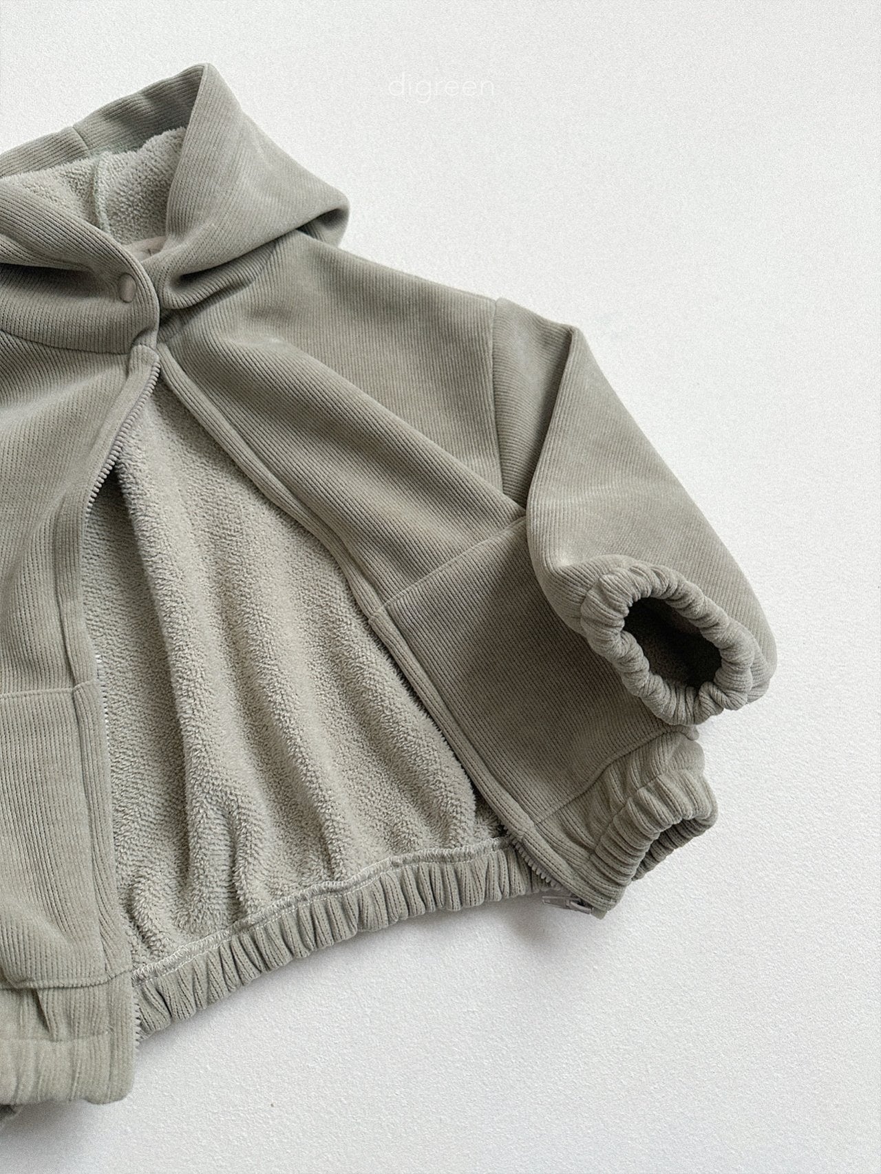 《予約》Bello Hoodie Zip / digreen