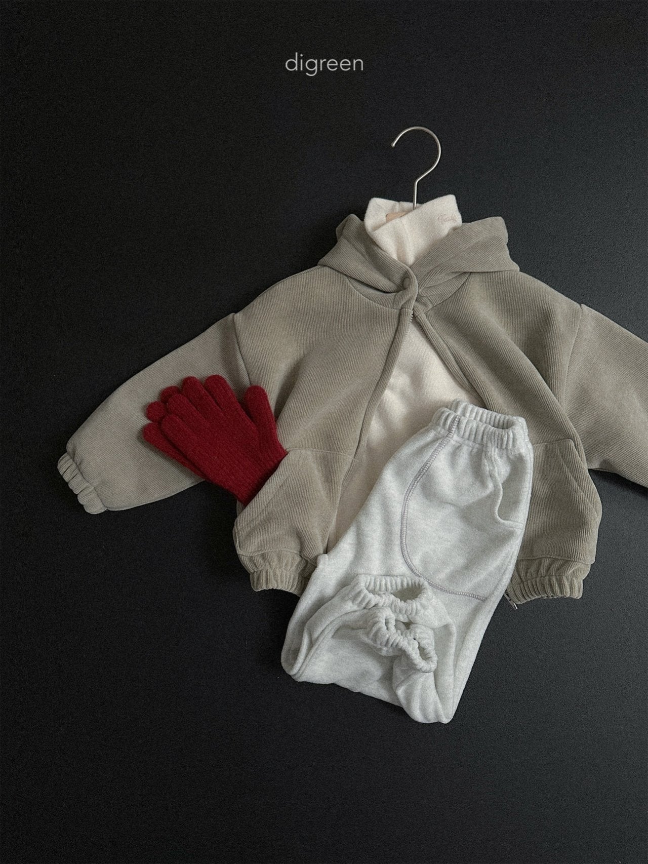 《予約》Bello Hoodie Zip / digreen