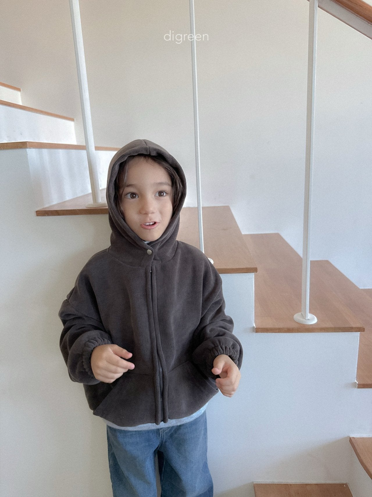 《予約》Bello Hoodie Zip / digreen