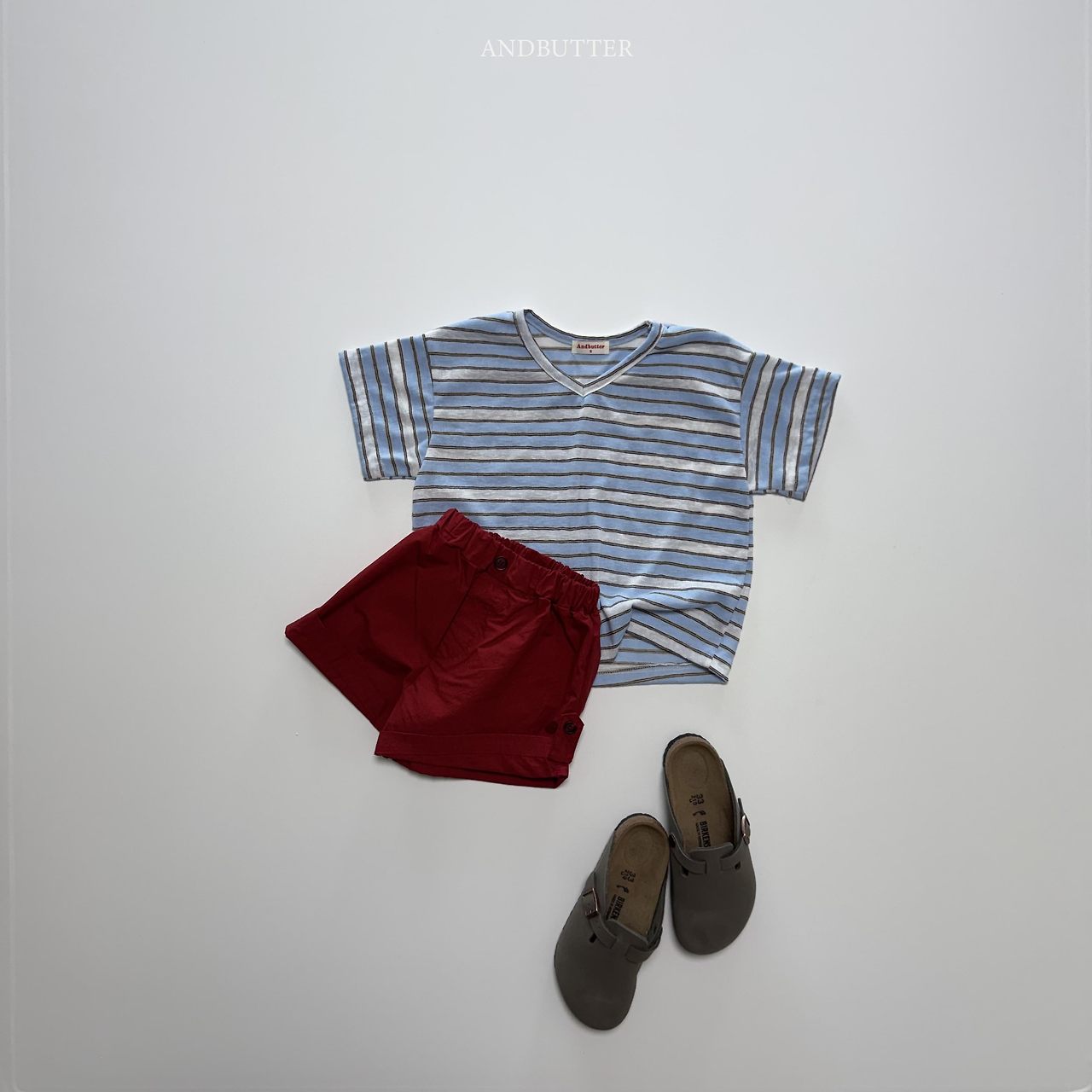 《予約》Summer V-Neck Tee / andbutter