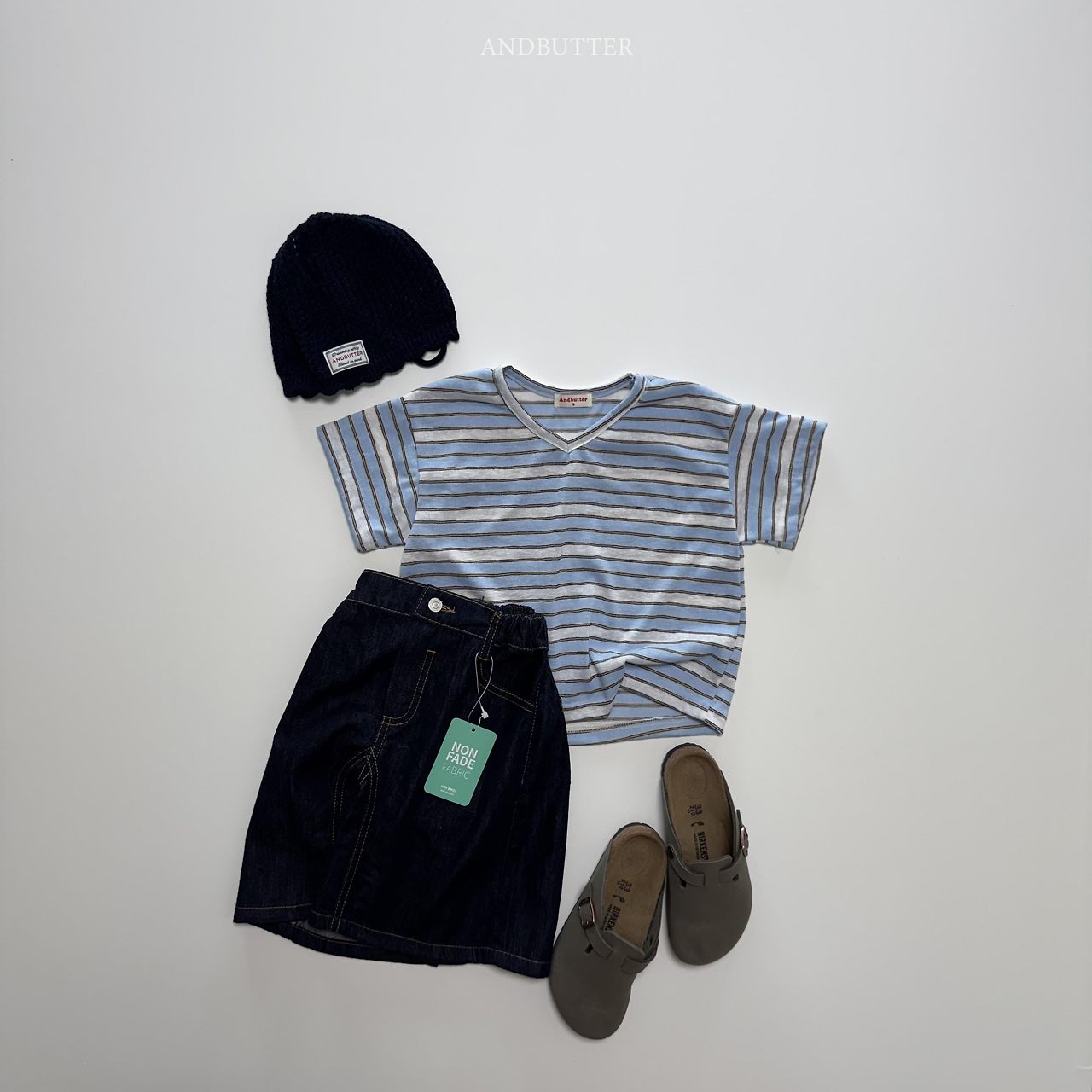 《予約》Summer V-Neck Tee / andbutter
