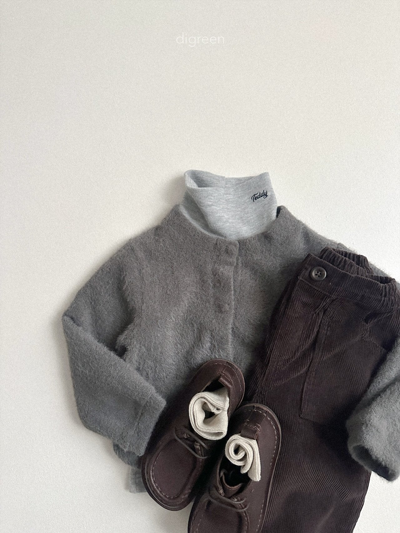 《予約》Olive Pants / digreen