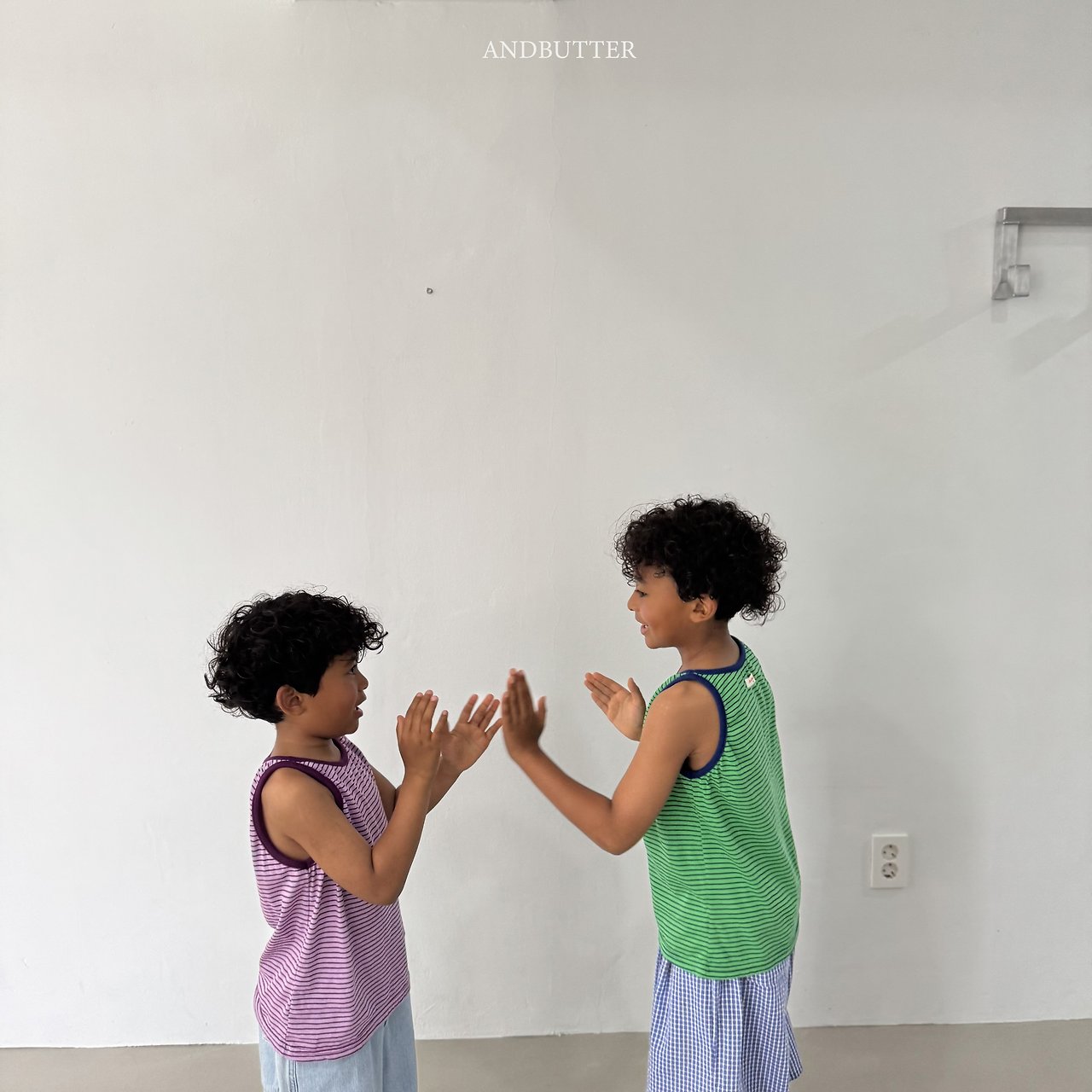《予約》Vivid Stripe Sleeveless / andbutter