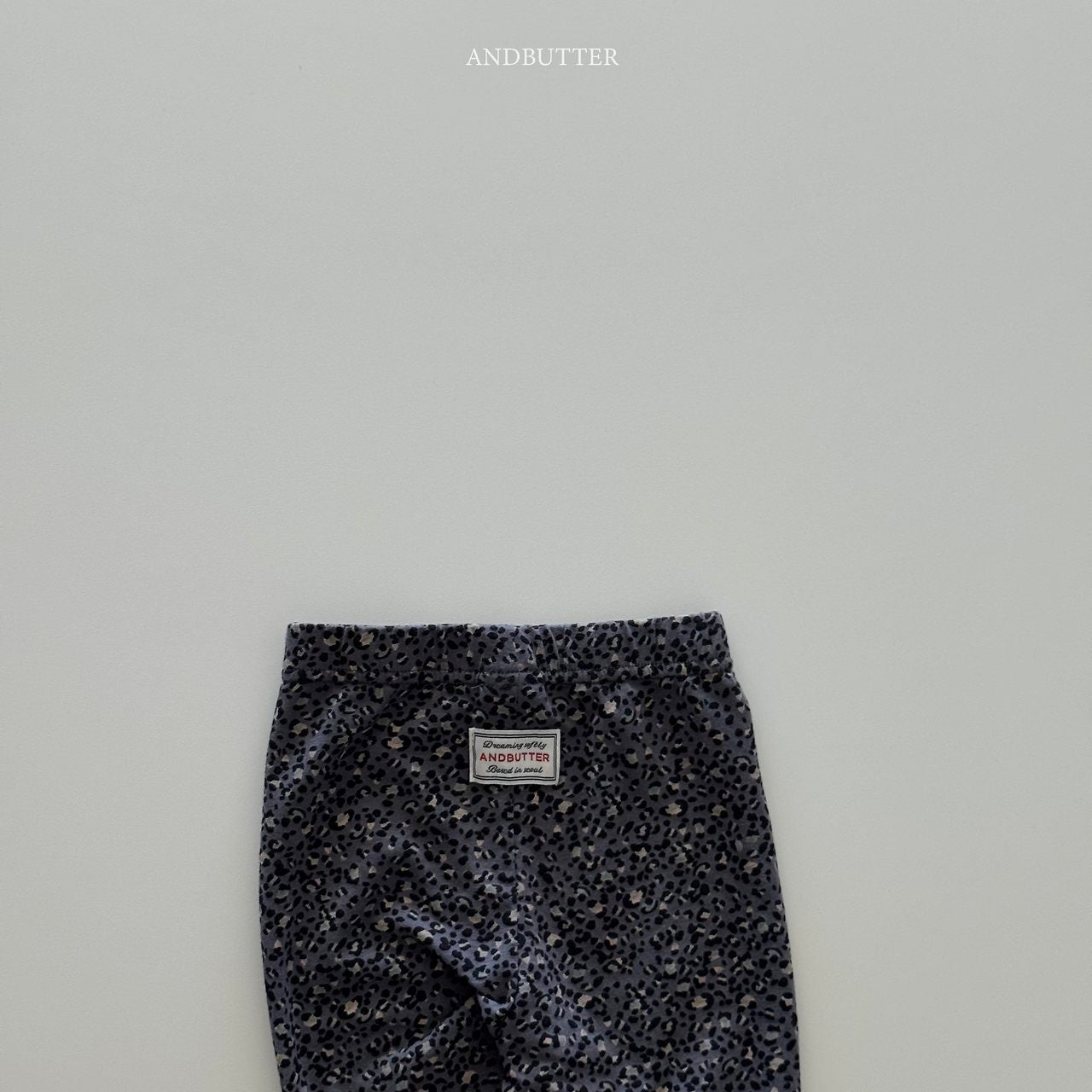 《予約》Mini Leopard Leggings / andbutter