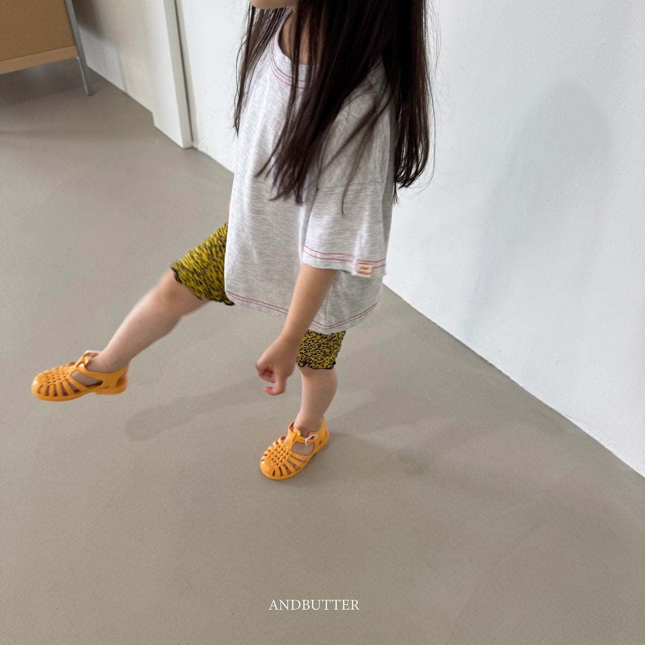 《予約》Mini Leopard Leggings / andbutter