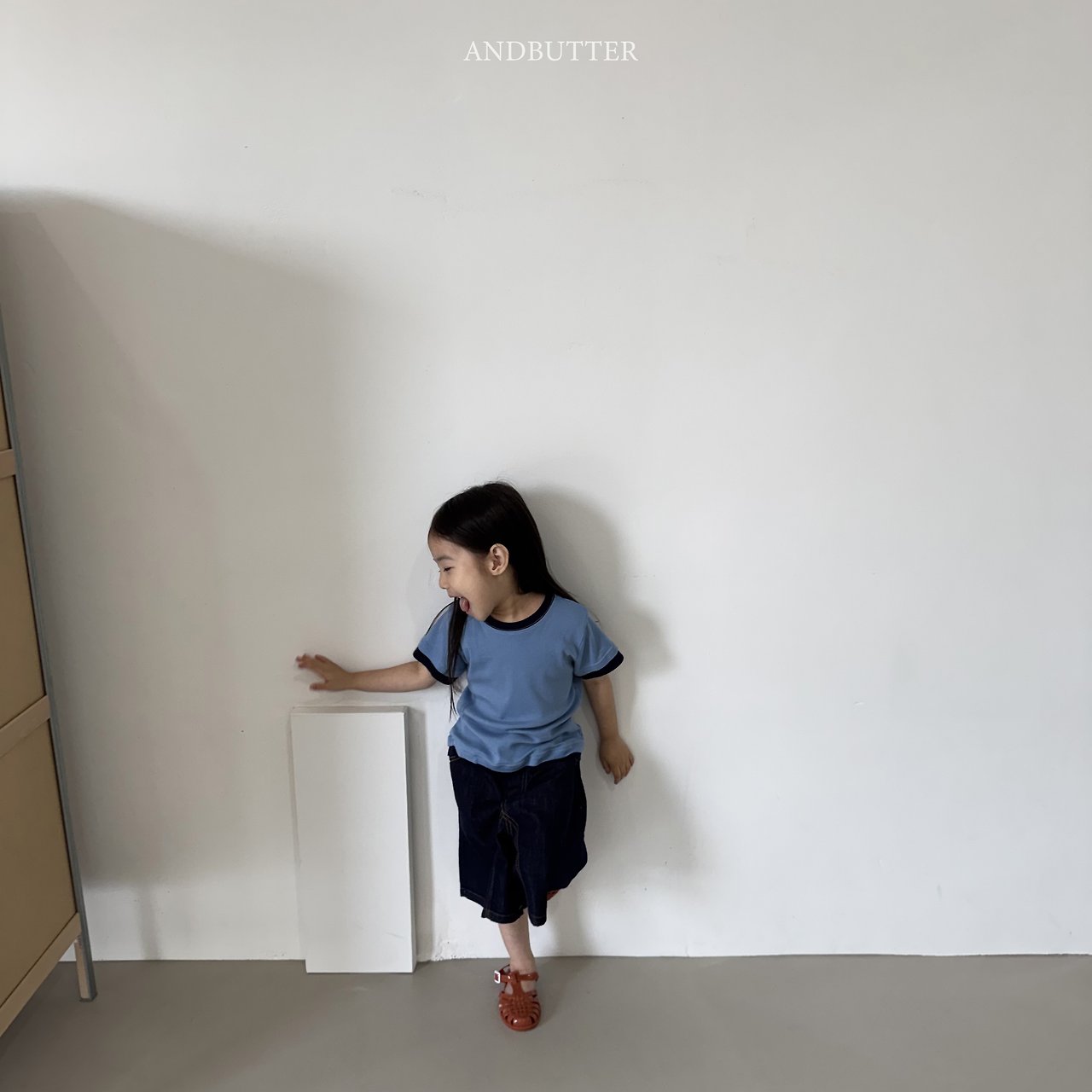 《予約》Color Match T-Shirt / andbutter