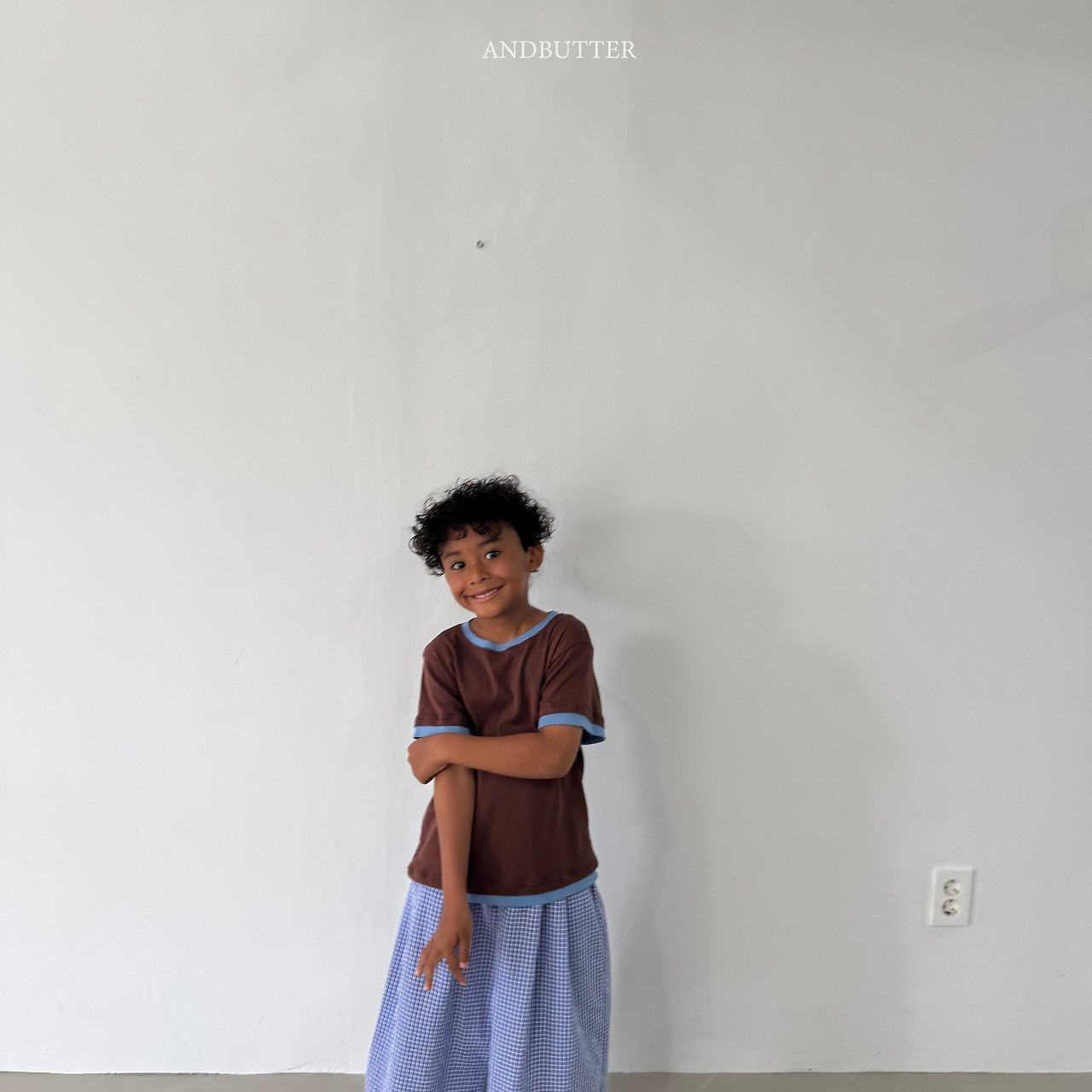 《予約》Color Match T-Shirt / andbutter