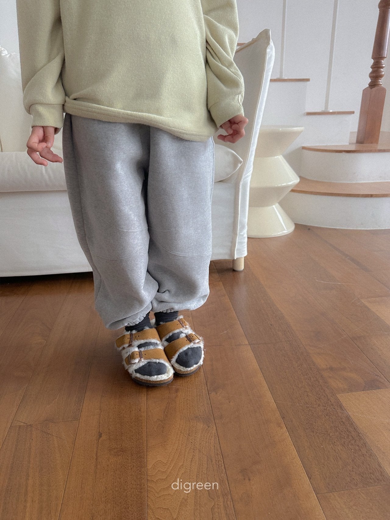 《予約》Triangle Jogger / digreen