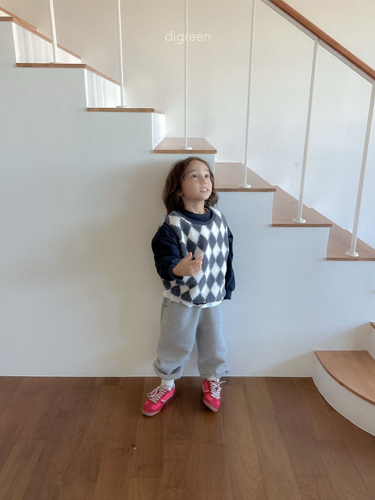 《予約》Triangle Jogger / digreen