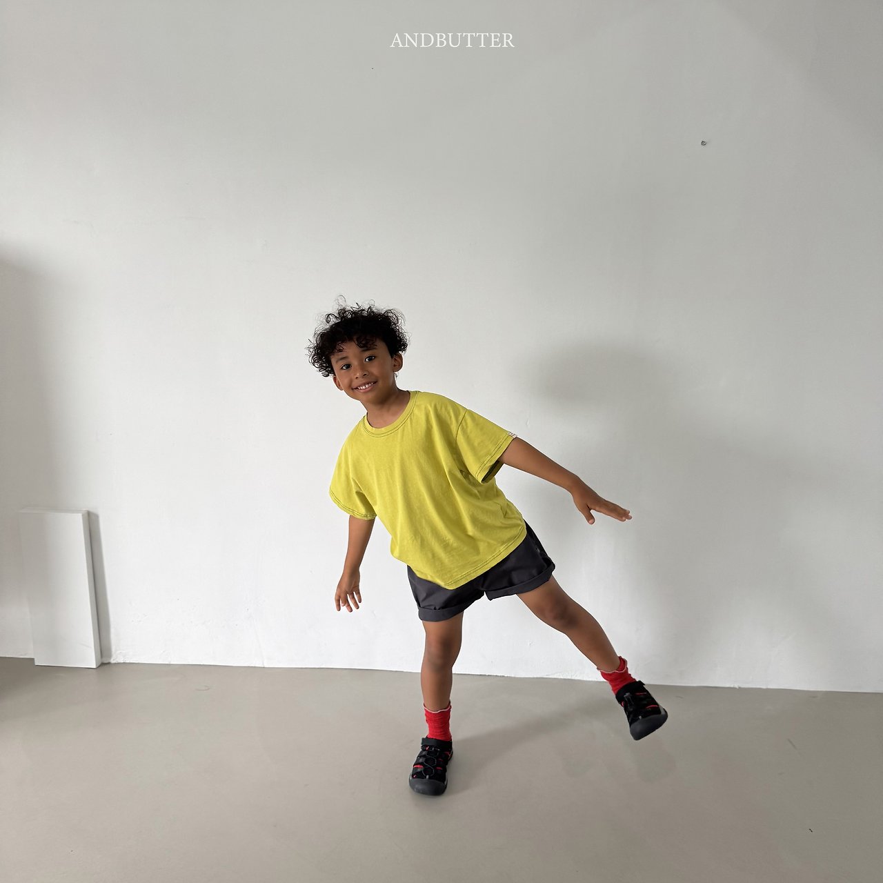 《予約》Roll-Up Pants / andbutter