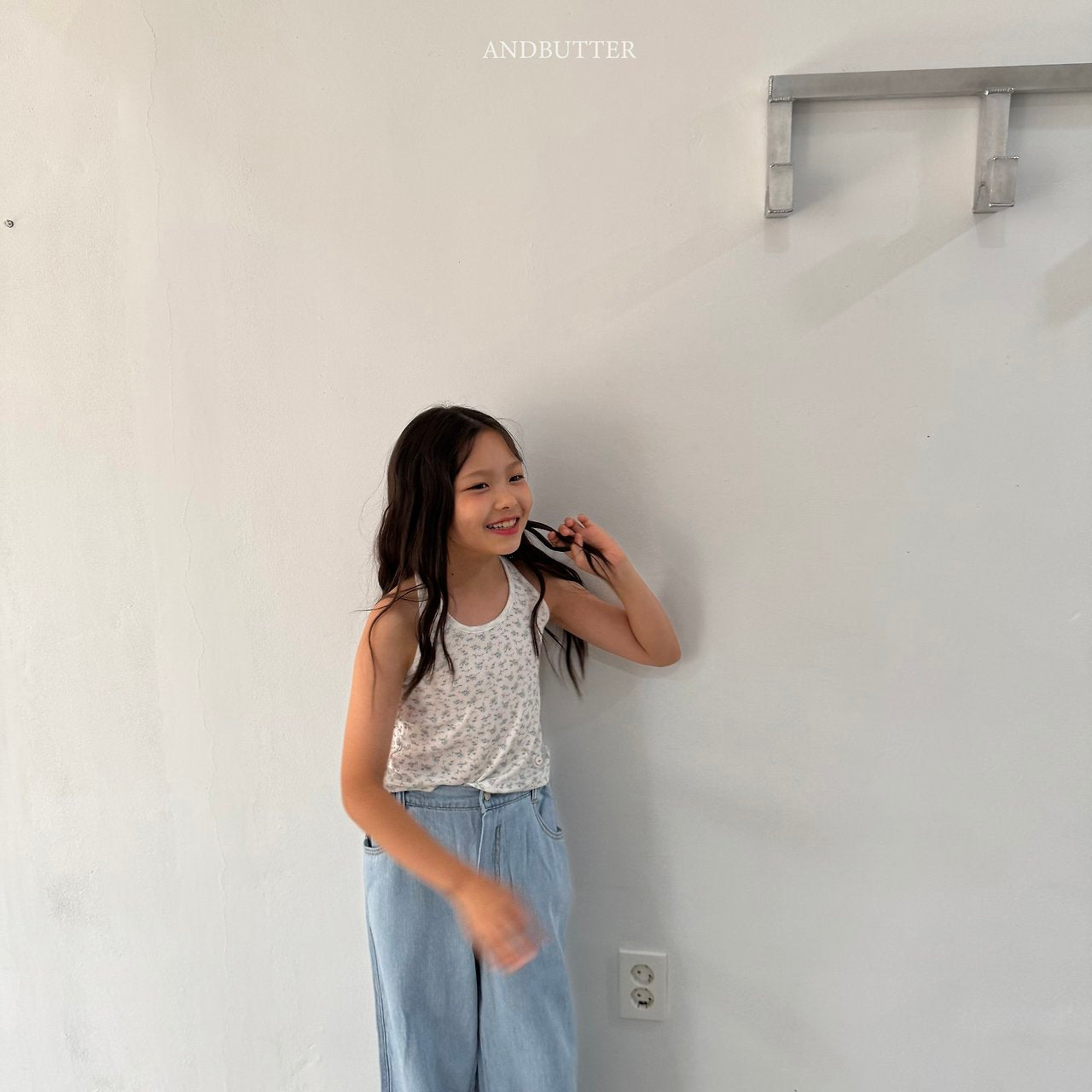 《予約》Tencel Flower Halter Neck / andbutter