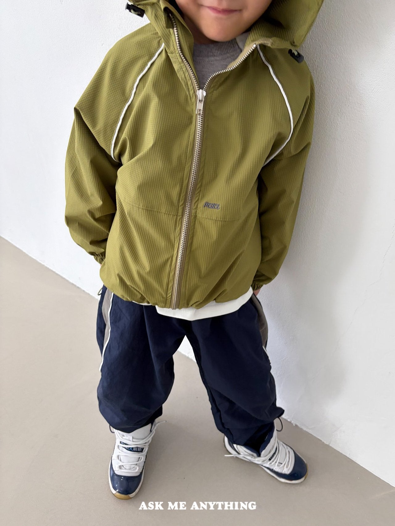 《予約》Life Windbreaker Jumper / ASK ME ANYTHING