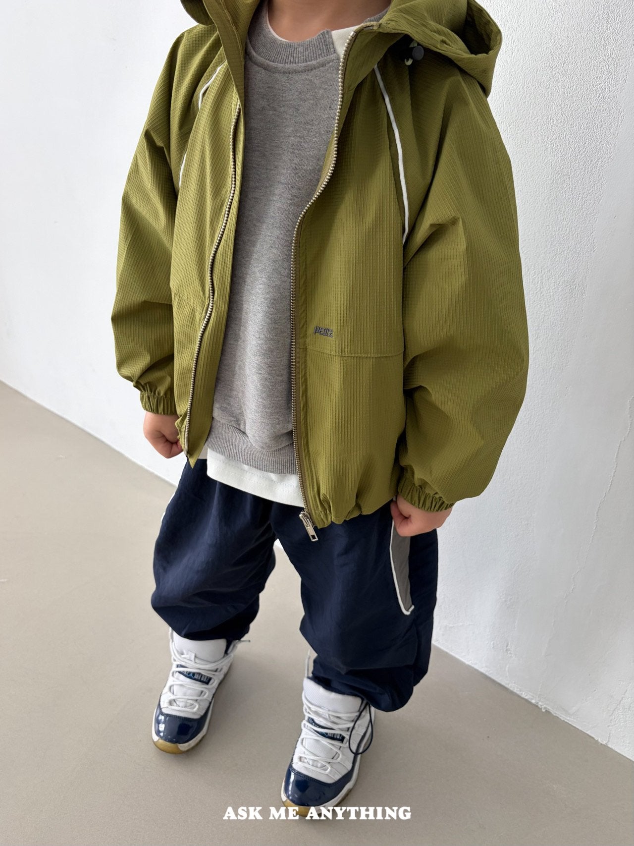 《予約》Life Windbreaker Jumper / ASK ME ANYTHING