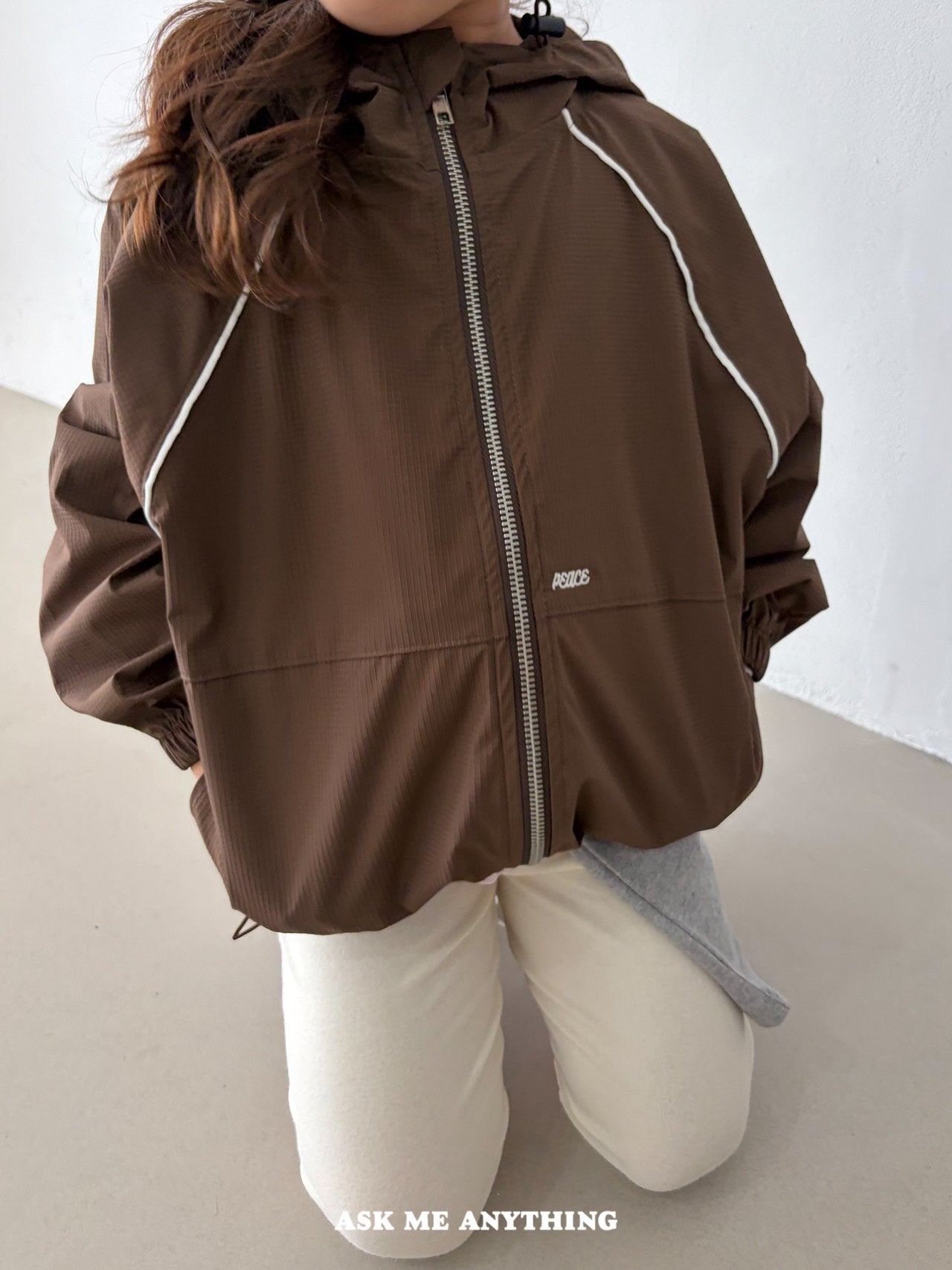 《予約》Life Windbreaker Jumper / ASK ME ANYTHING