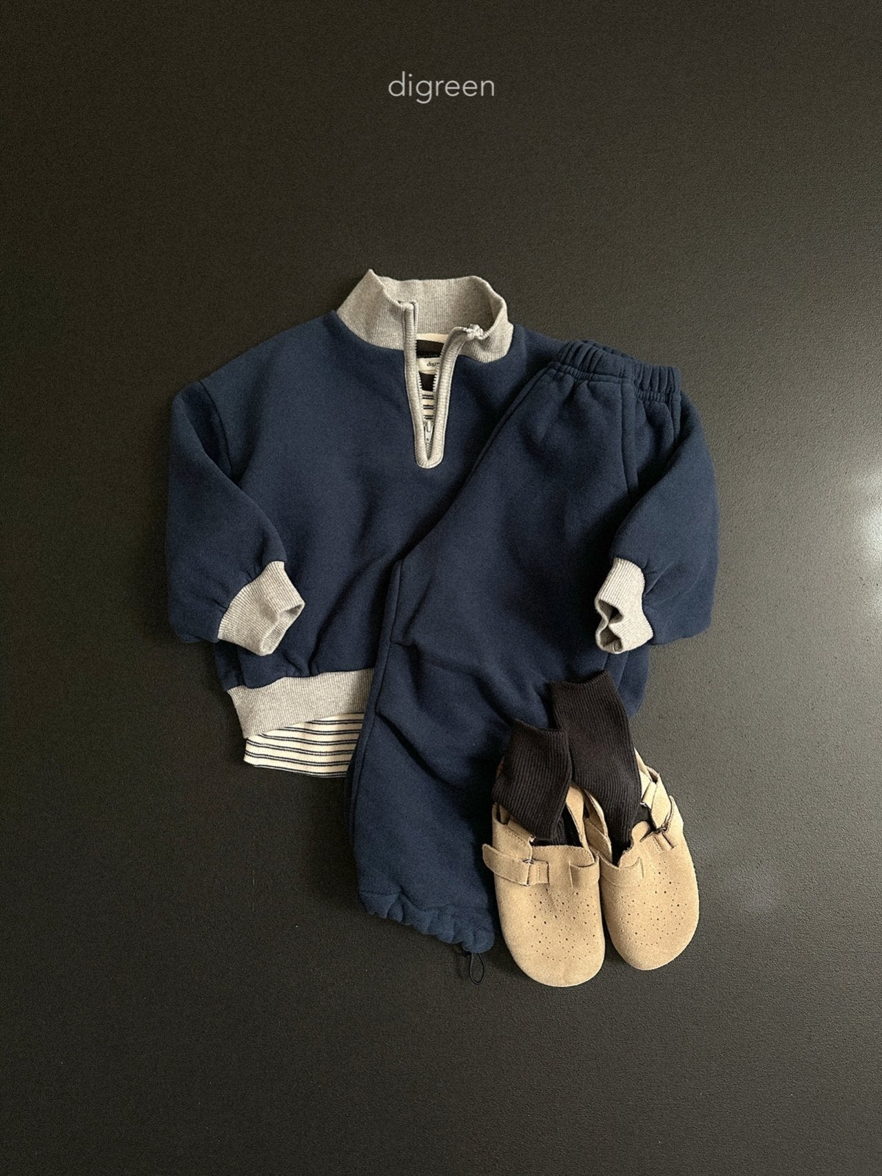 《予約》Line Zip up / digreen