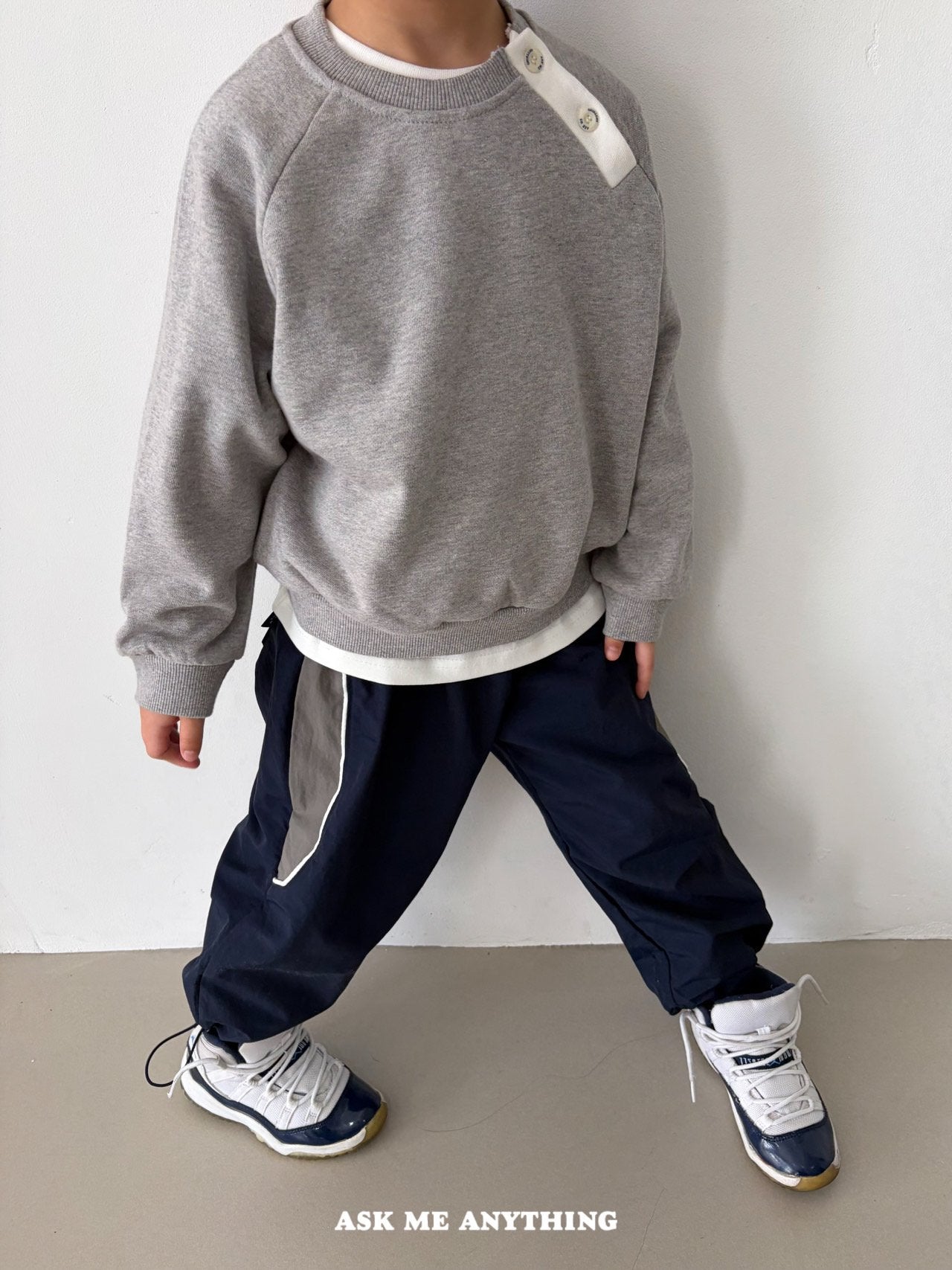 《予約》Button-Down Sweatshirt / ASK ME ANYTHING