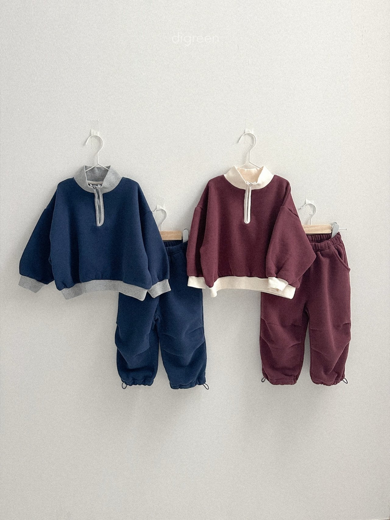 《予約》Pin Tuck Jogger Pants / digreen