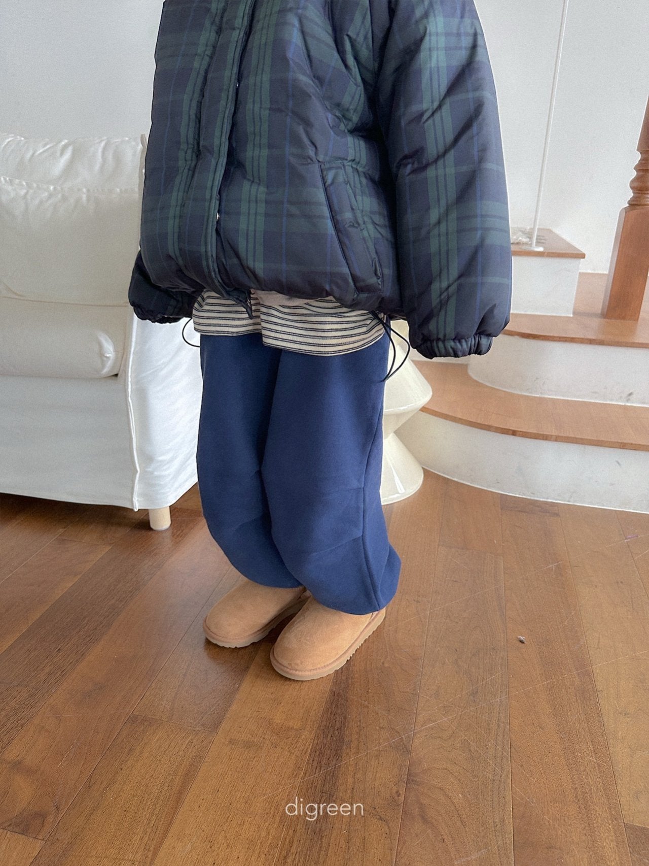 《予約》Pin Tuck Jogger Pants / digreen