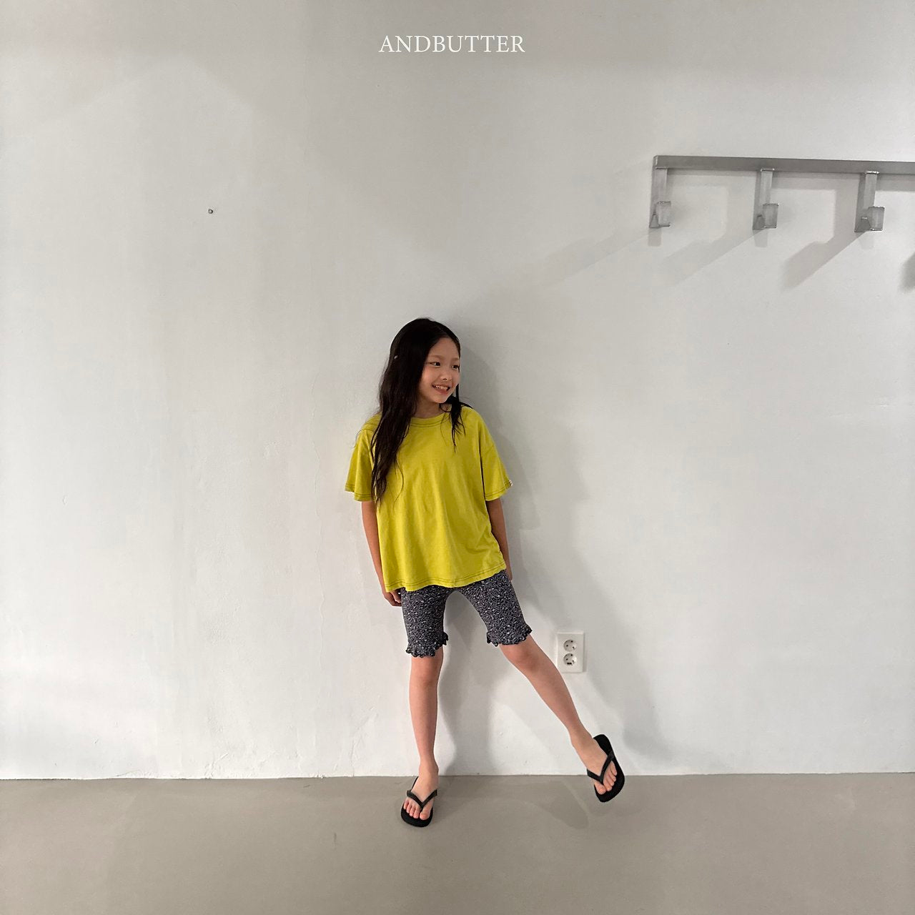 《予約》Stitch Point T-Shirt / andbutter