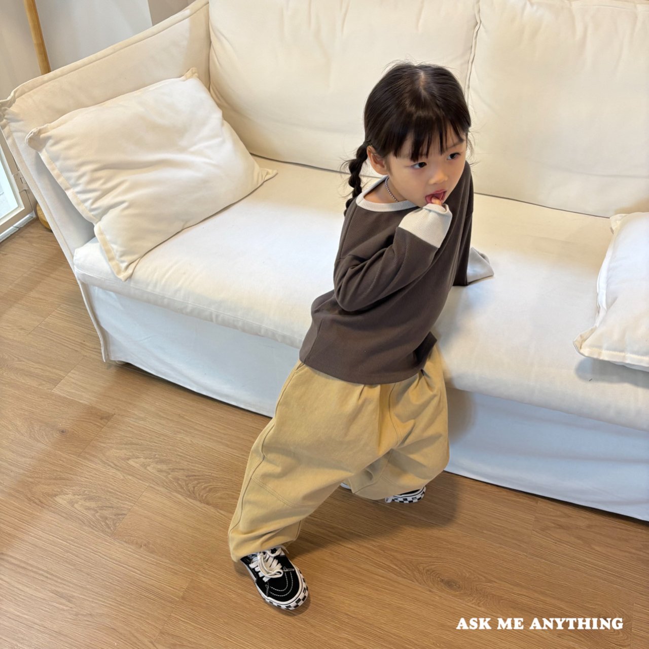 《予約》Chacha Stripe Tee / ASK ME ANYTHING