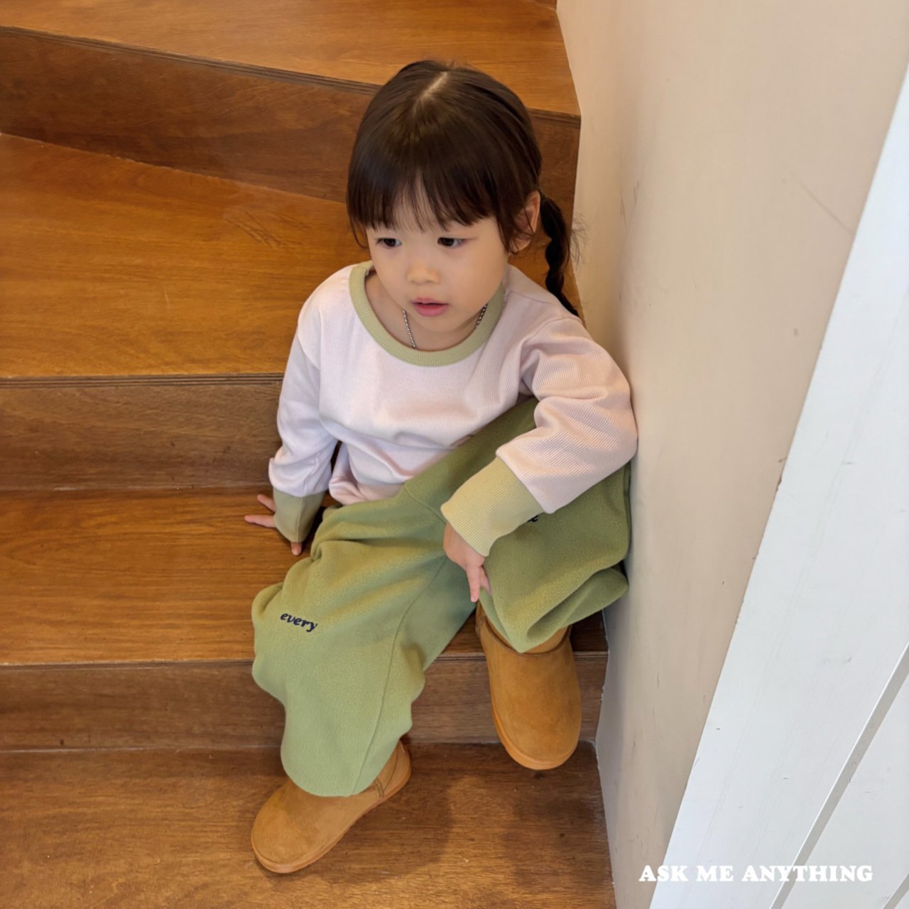 《予約》Chacha Stripe Tee / ASK ME ANYTHING