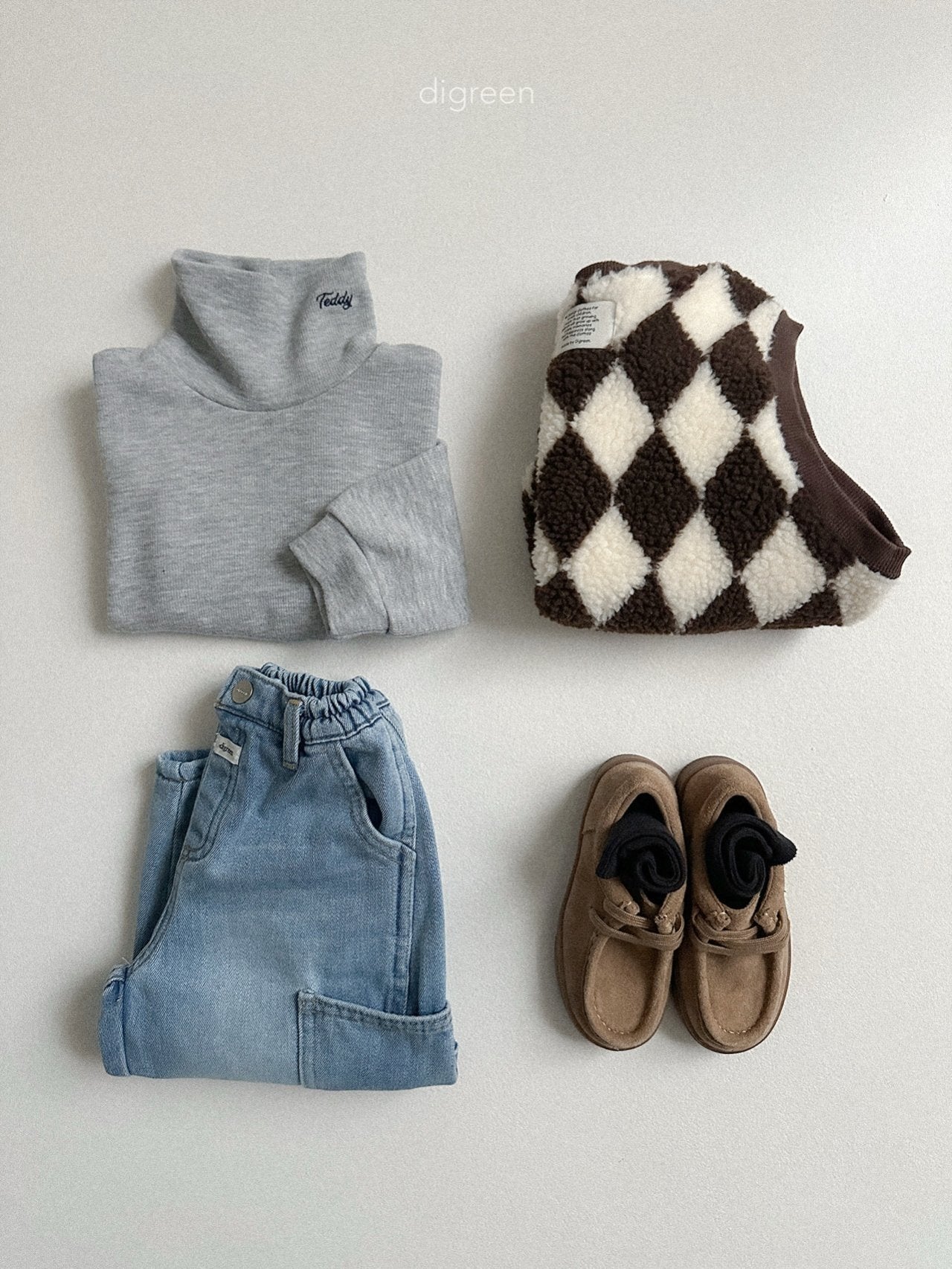 《予約》Tilt Jeans / digreen