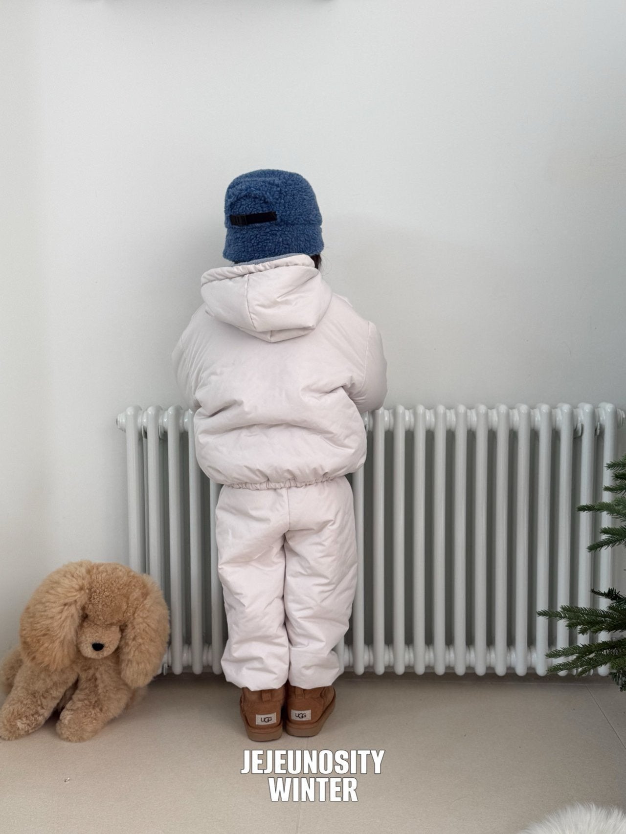 《予約》Reversible Hood Jumper / JEJEUNOSITY