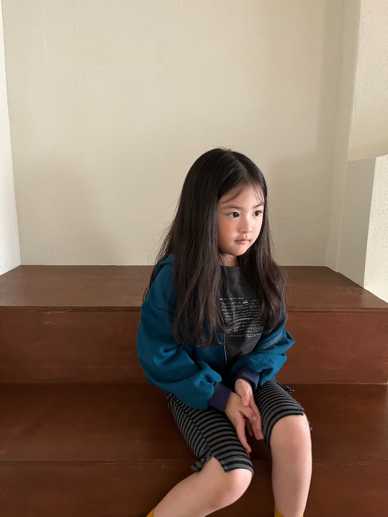 《予約》Palette Hood Zip-up / GRUE BABA