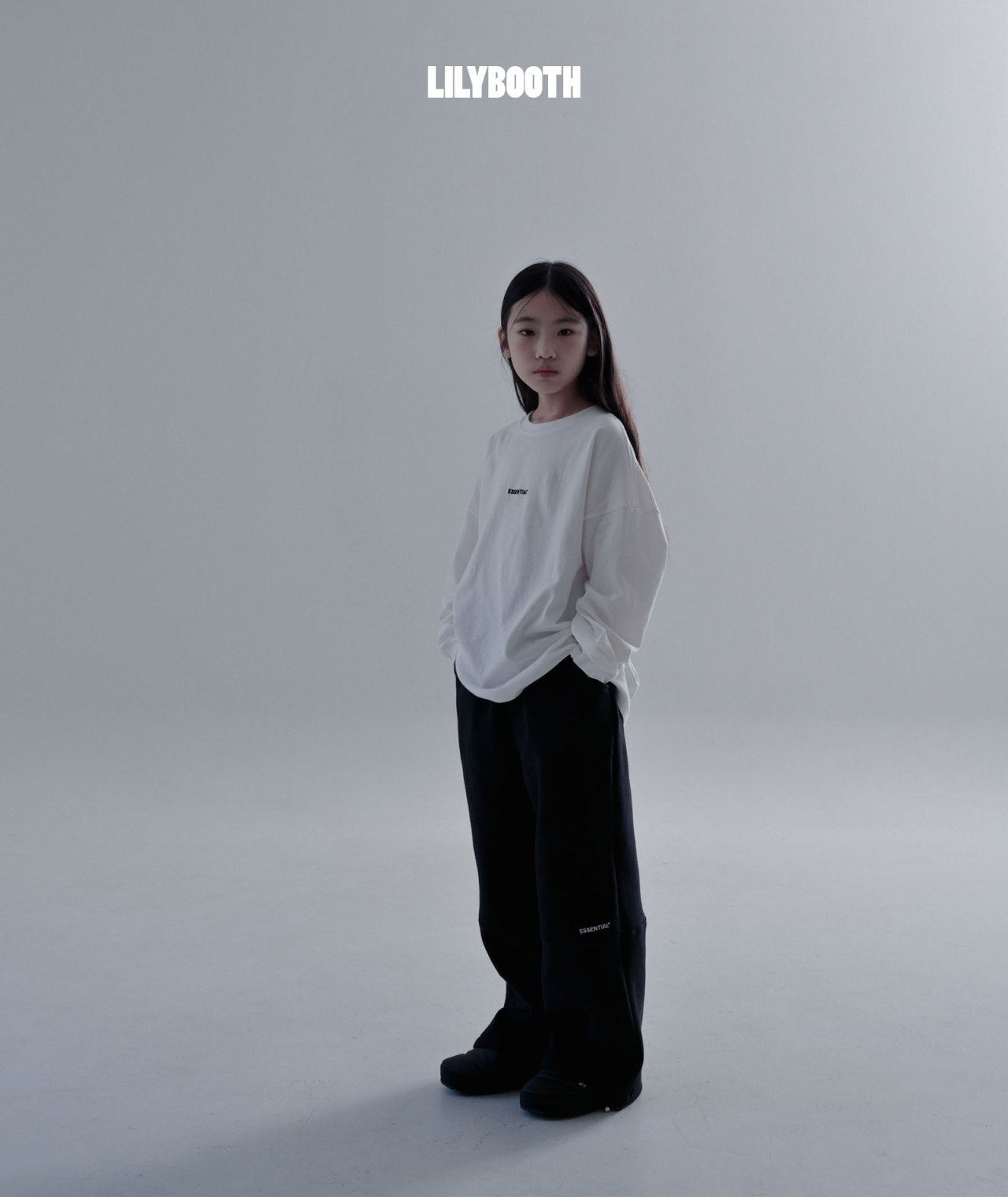 《予約》Essential Tee / LILY BOOTH