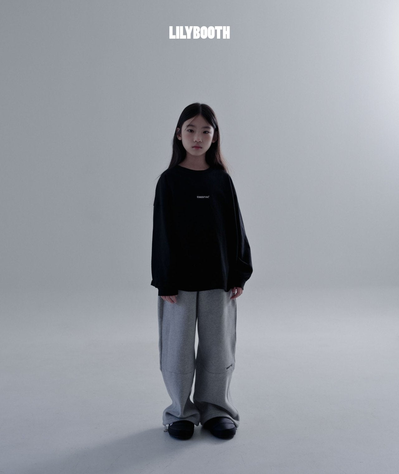 《予約》Essential Tee / LILY BOOTH