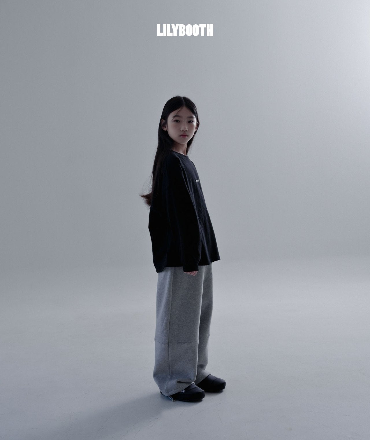 《予約》Essential Tee / LILY BOOTH