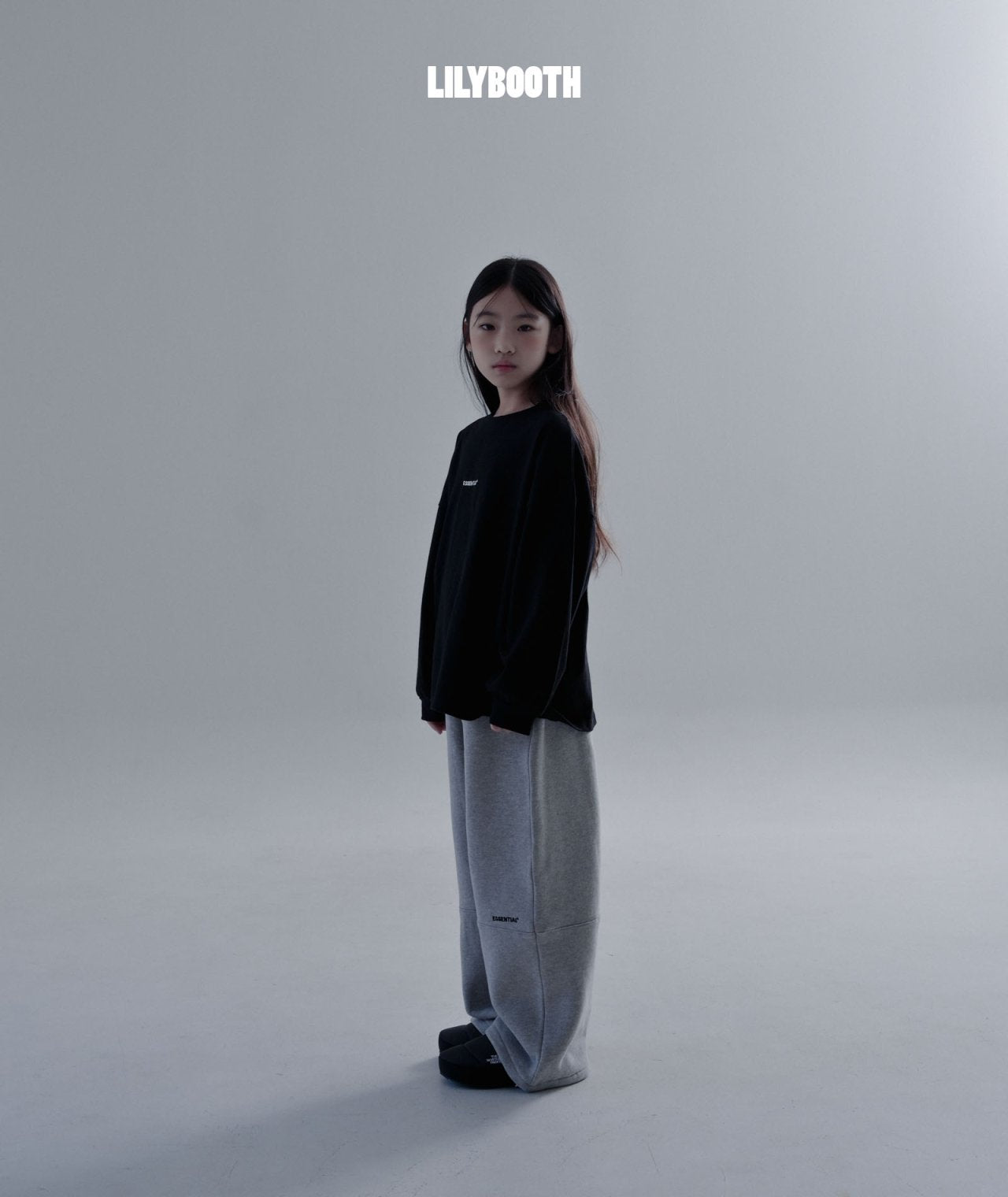 《予約》Essential Tee / LILY BOOTH