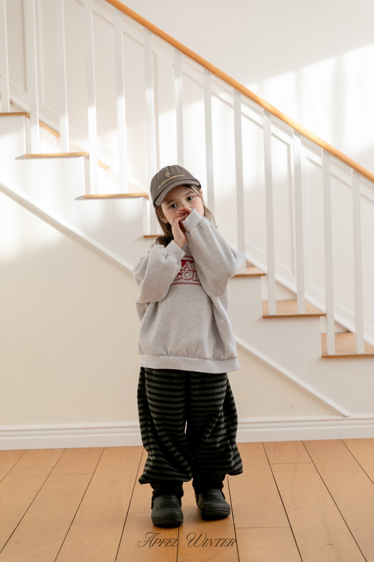 《予約》Popo Line Jogger / APFEL