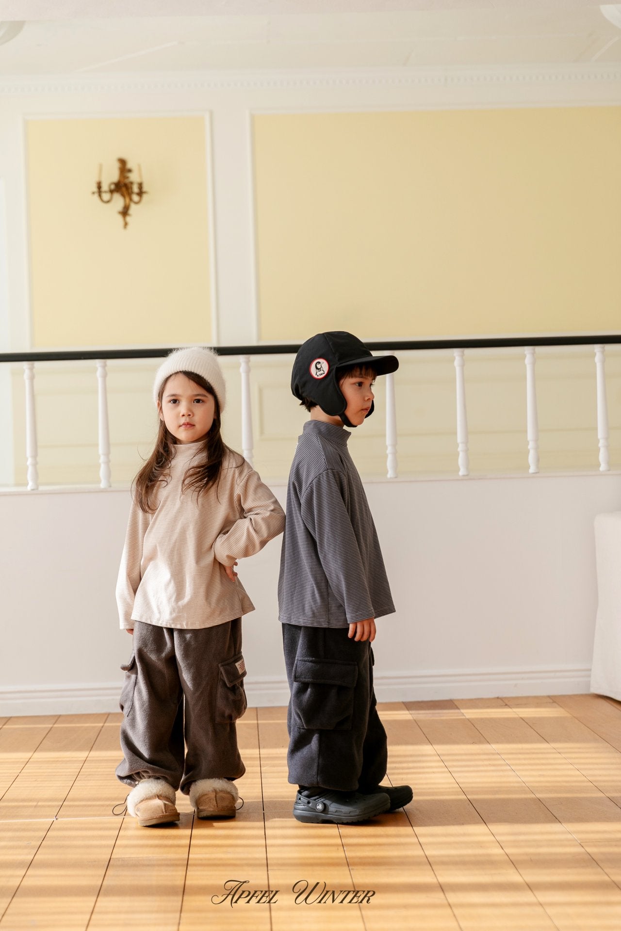 《予約》Fluffy Cargo Pants / APFEL