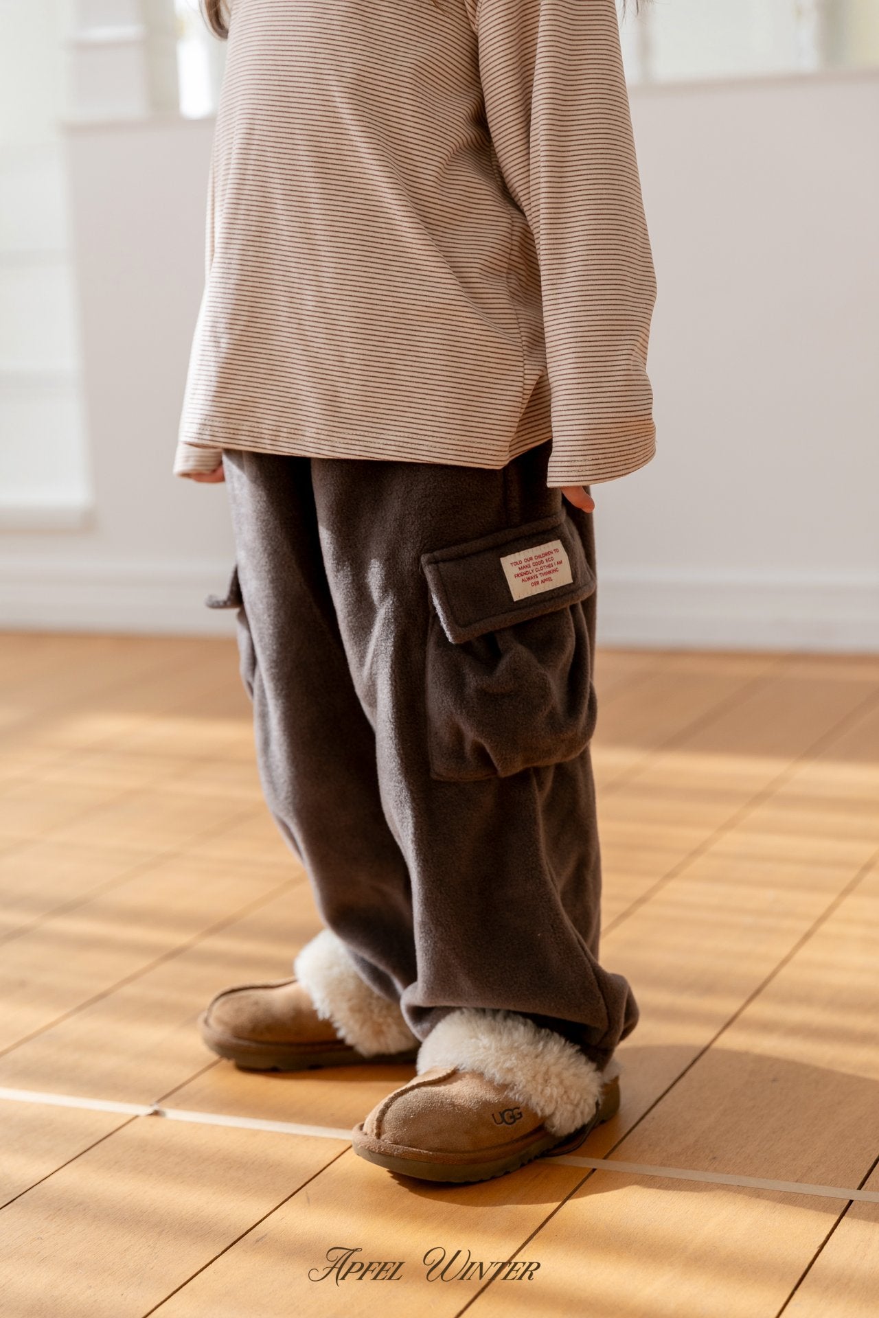 《予約》Fluffy Cargo Pants / APFEL