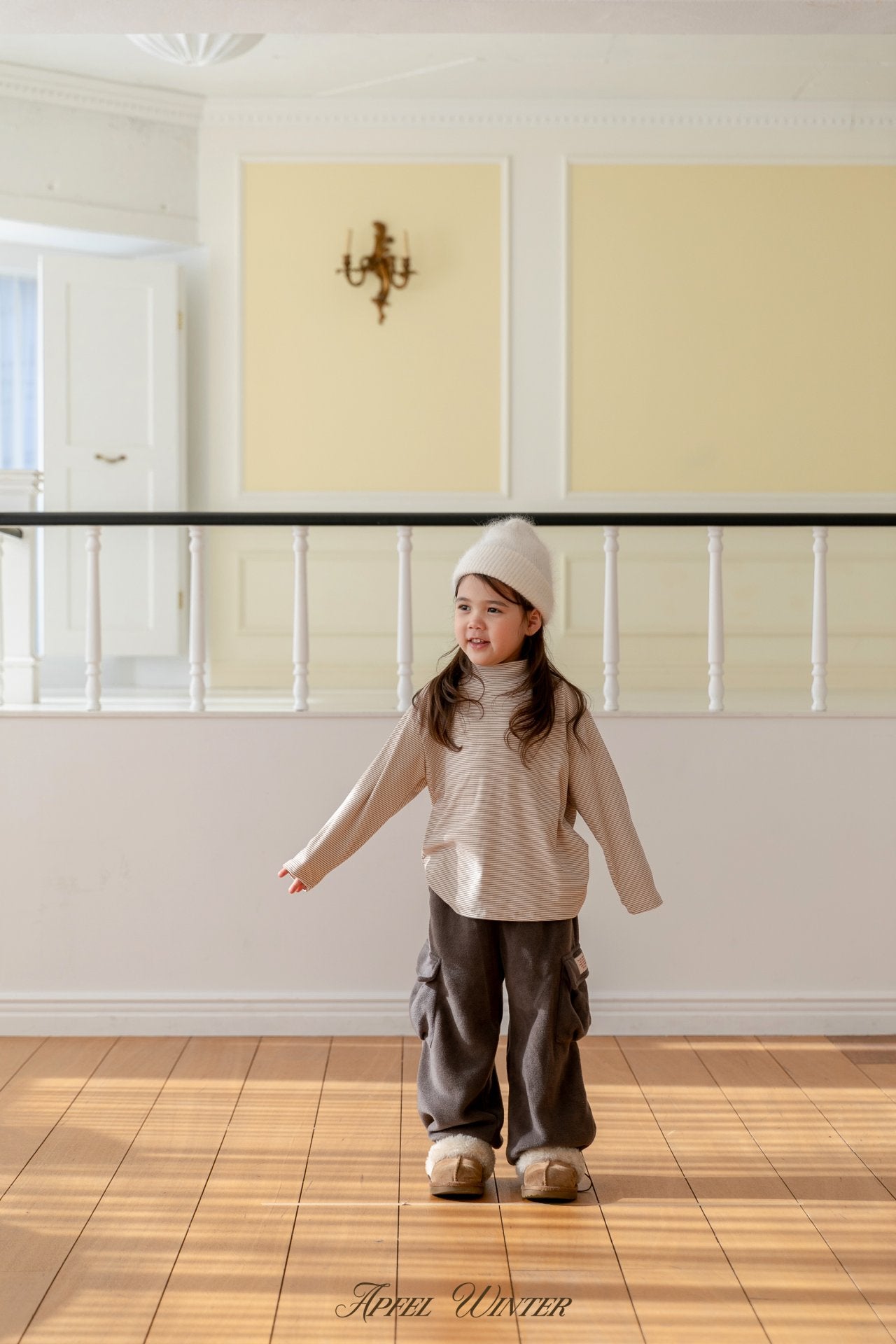 《予約》Fluffy Cargo Pants / APFEL