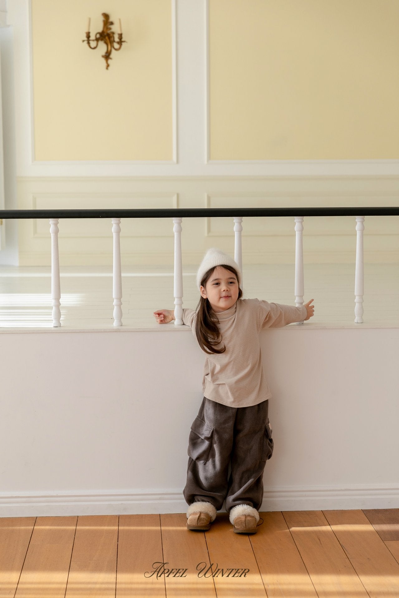 《予約》Fluffy Cargo Pants / APFEL