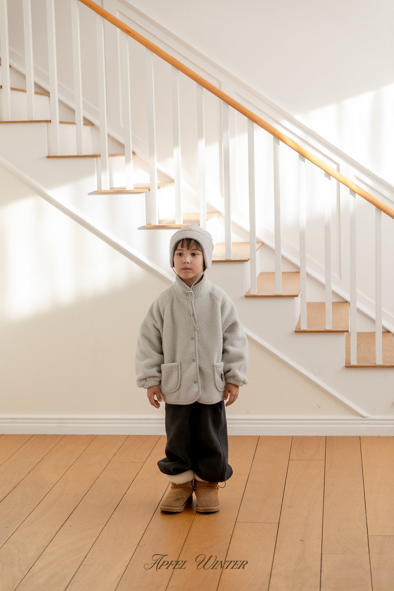 《予約》Milk Jogger Pants / APFEL